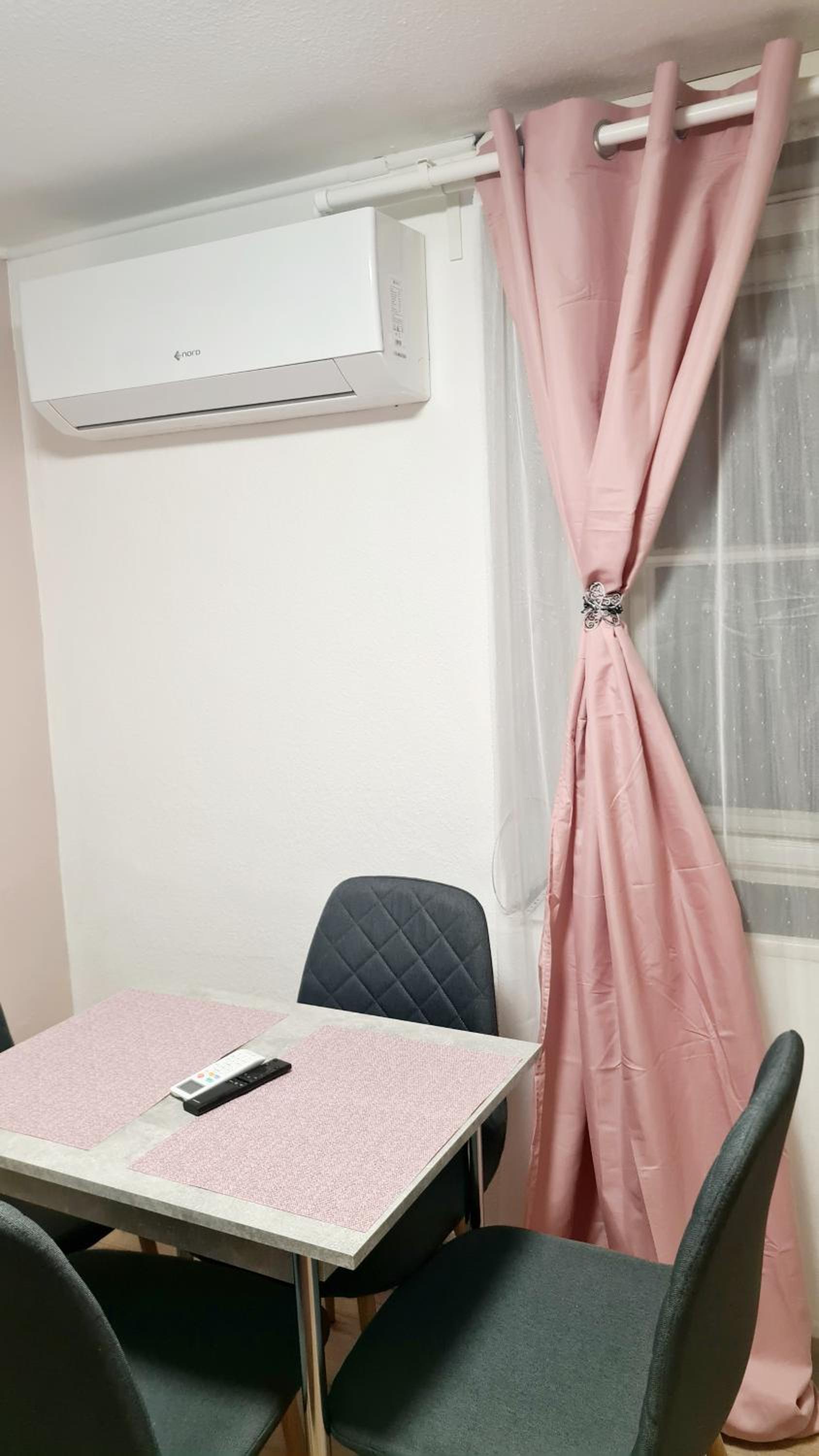 2 separate bedrooms and living room fully equipped with AC