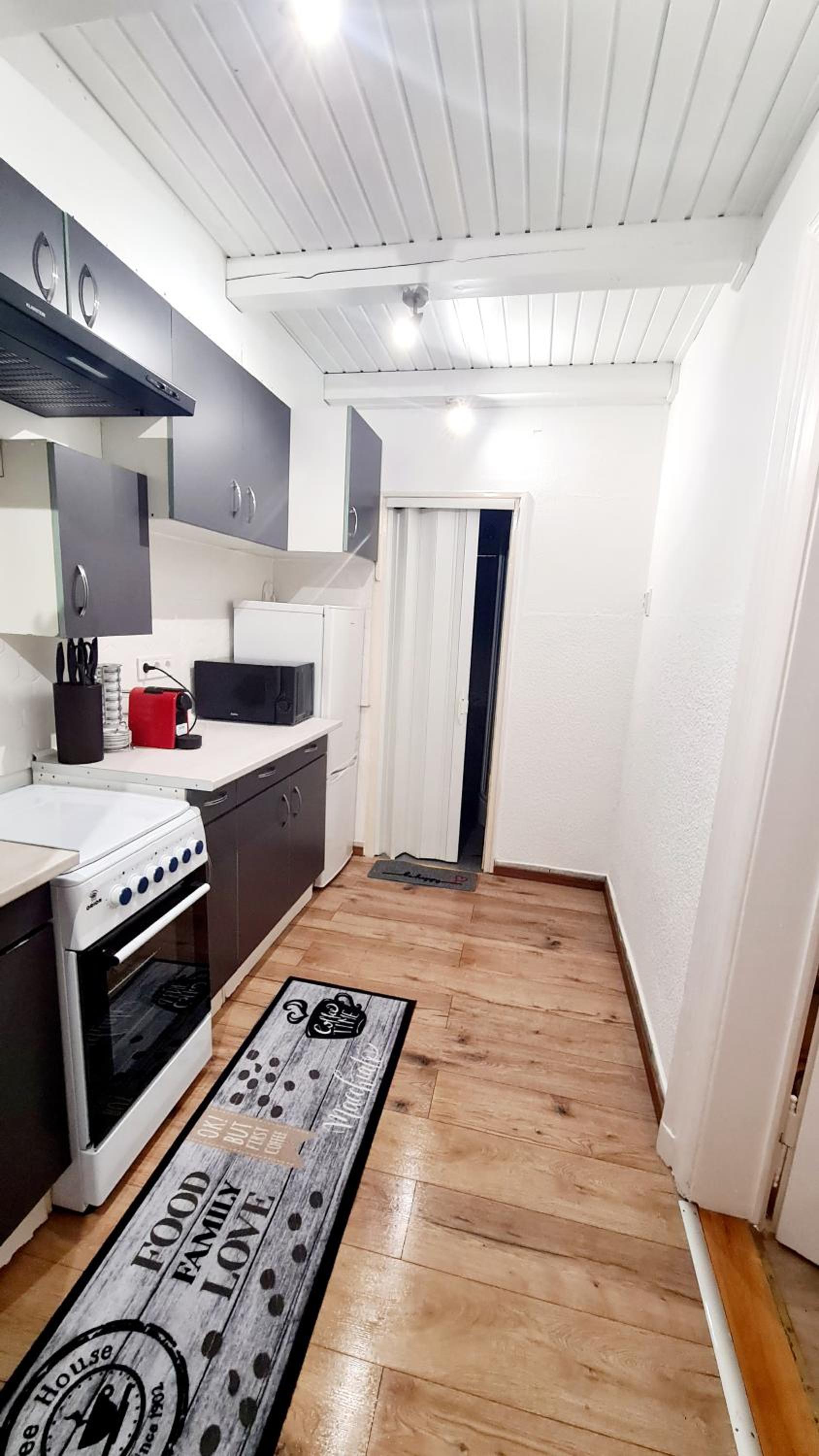 2 separate bedrooms and living room fully equipped with AC