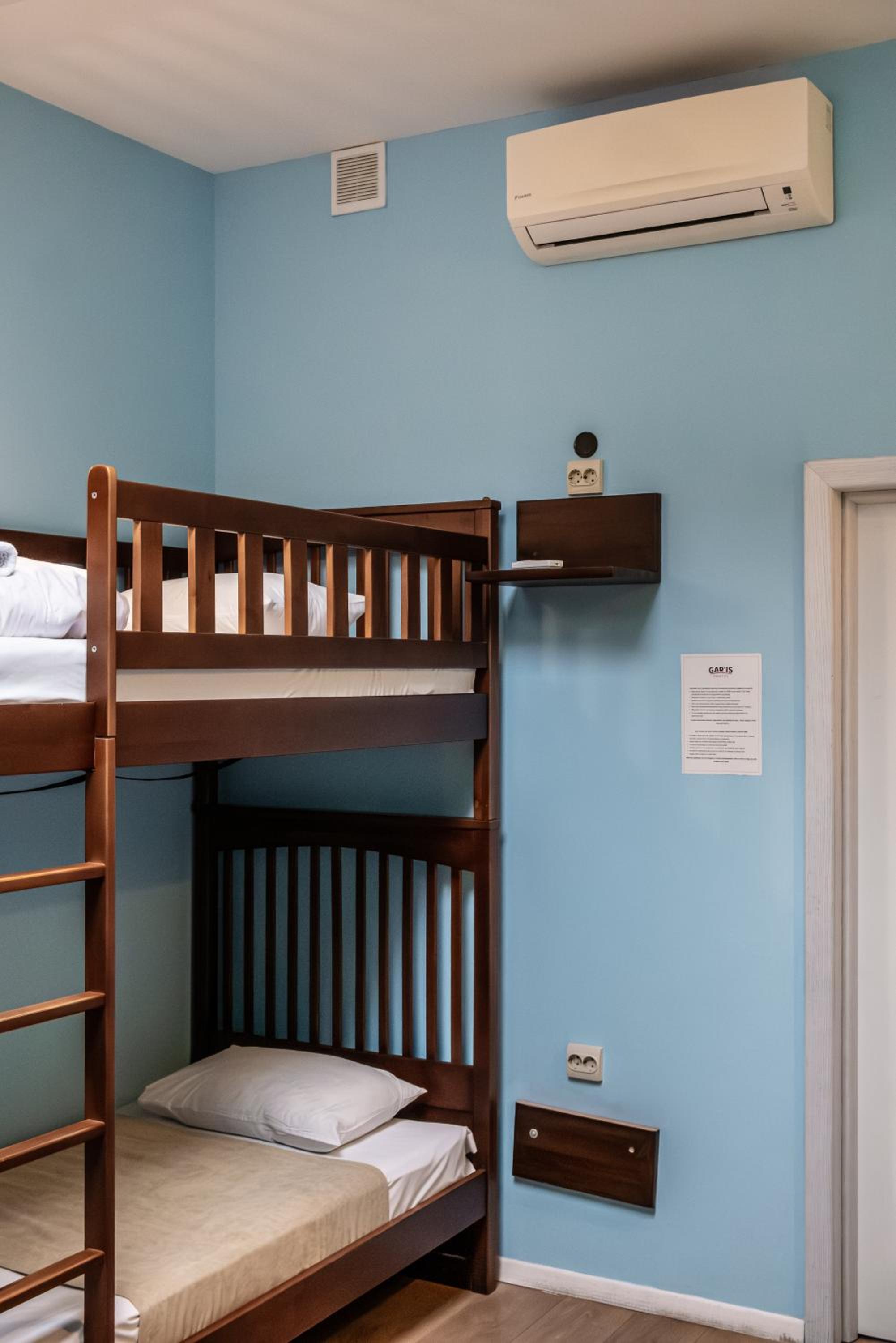 Gar'is Hostel Lviv