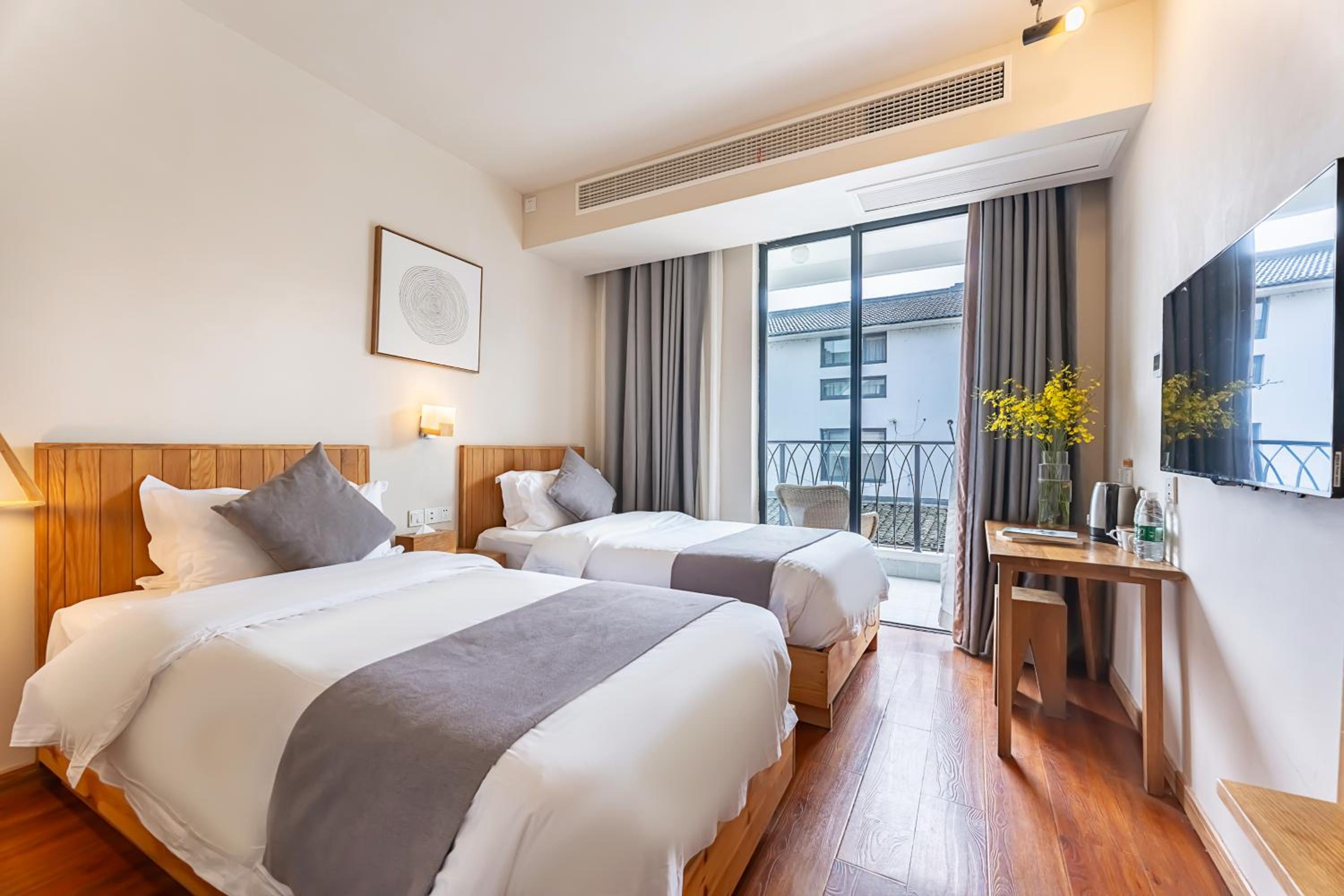 Hangzhou West Lake Yueshang Yunshe Boutique Homestay