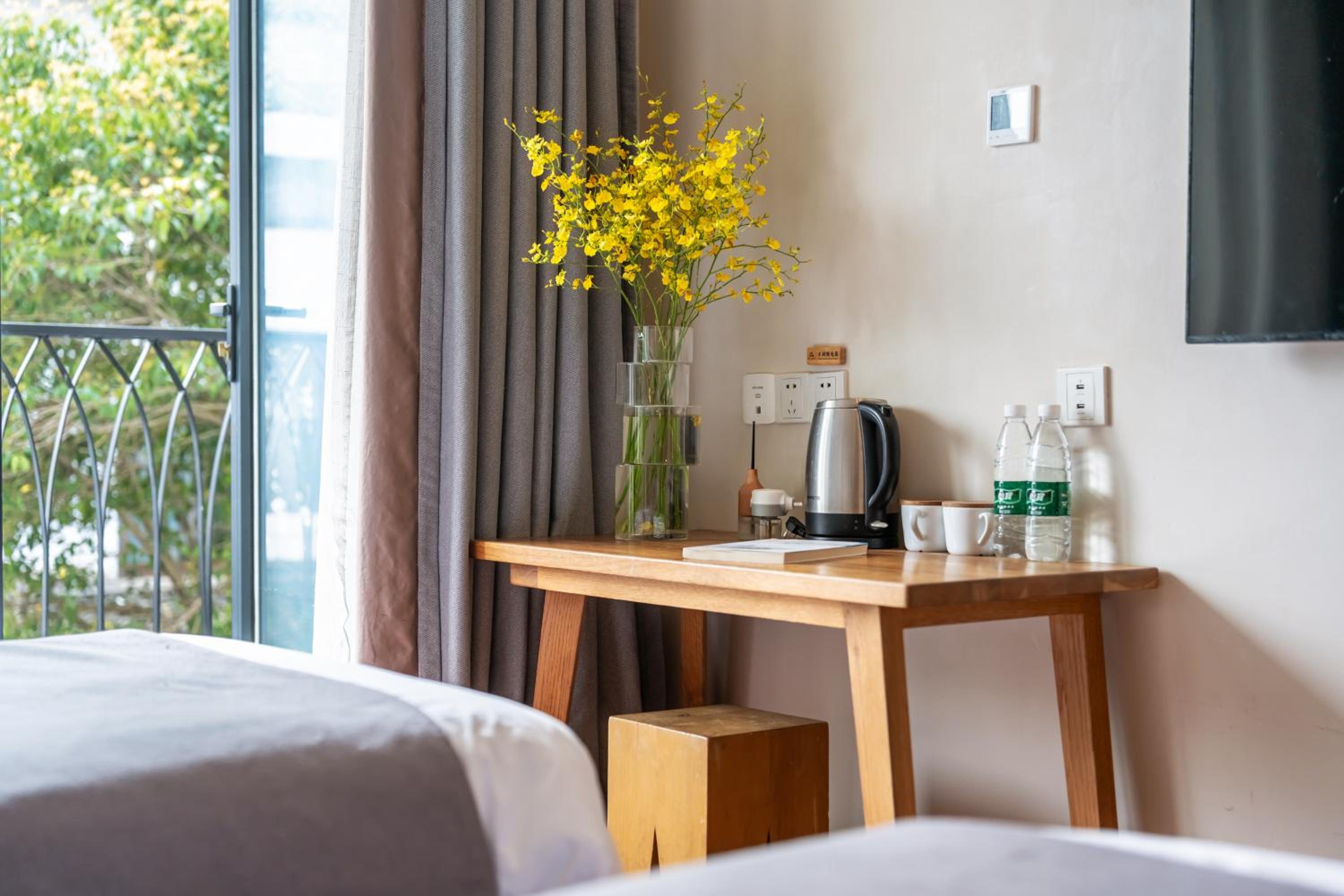 Hangzhou West Lake Yueshang Yunshe Boutique Homestay