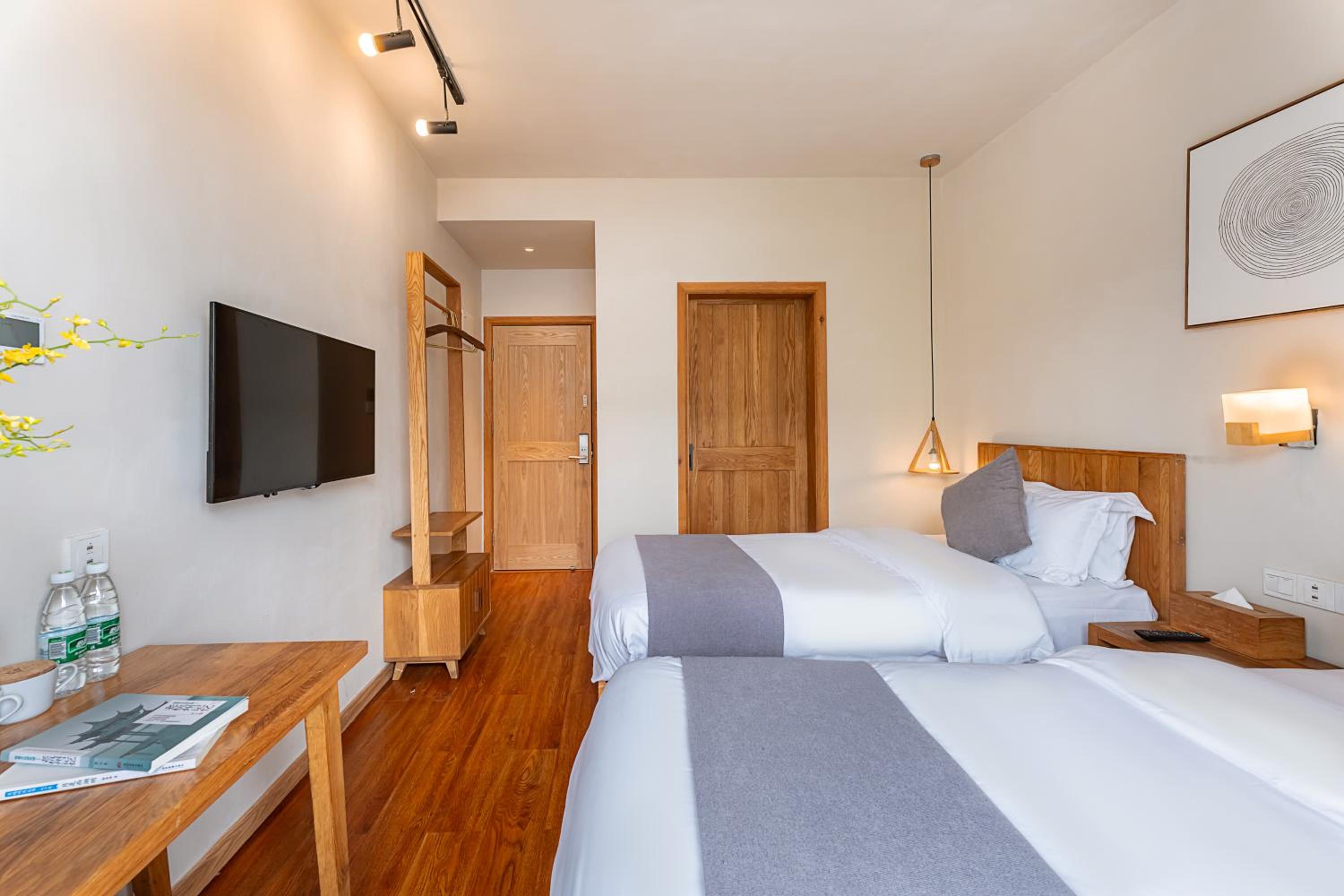 Hangzhou West Lake Yueshang Yunshe Boutique Homestay