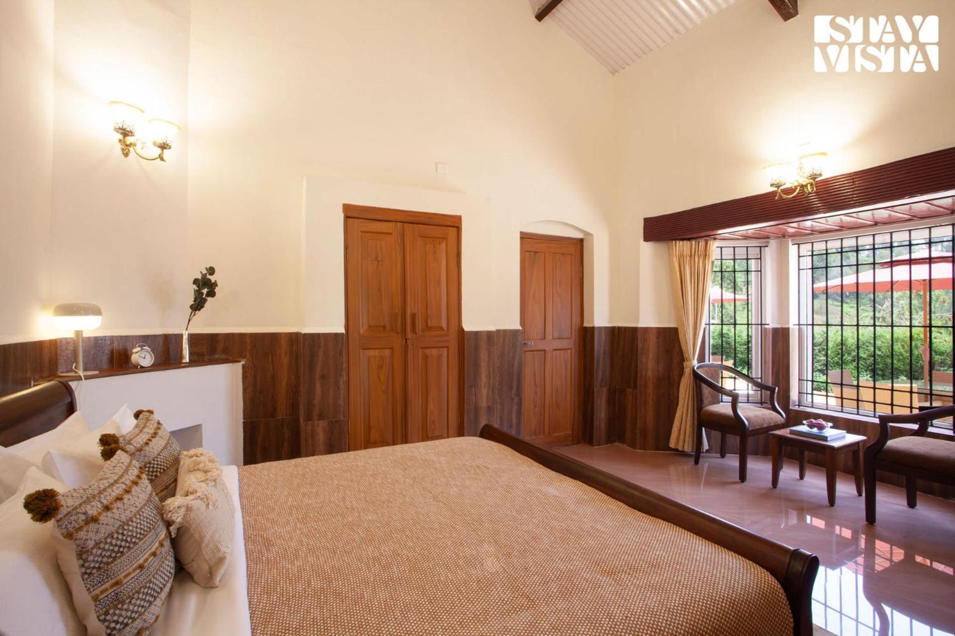 StayVista at Wyncroft Bungalow with Free Breakfast & Pet Friendly Home