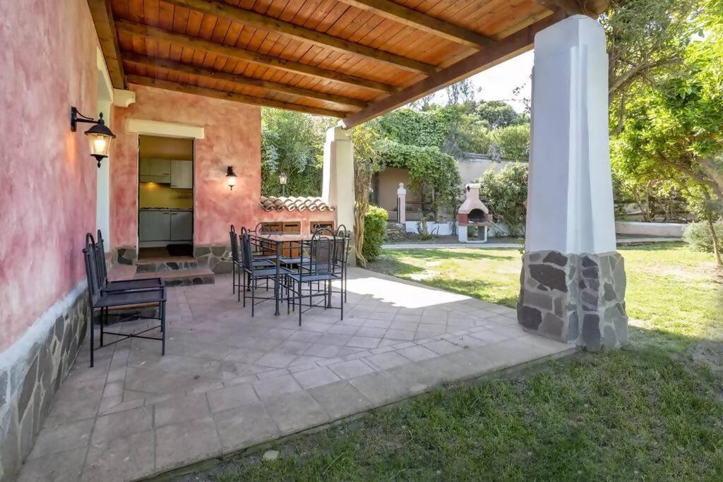 Villa Oleandri Piscina privata WiFi photo 3