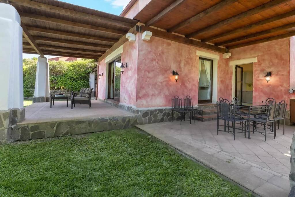 Villa Oleandri Piscina privata WiFi photo 4