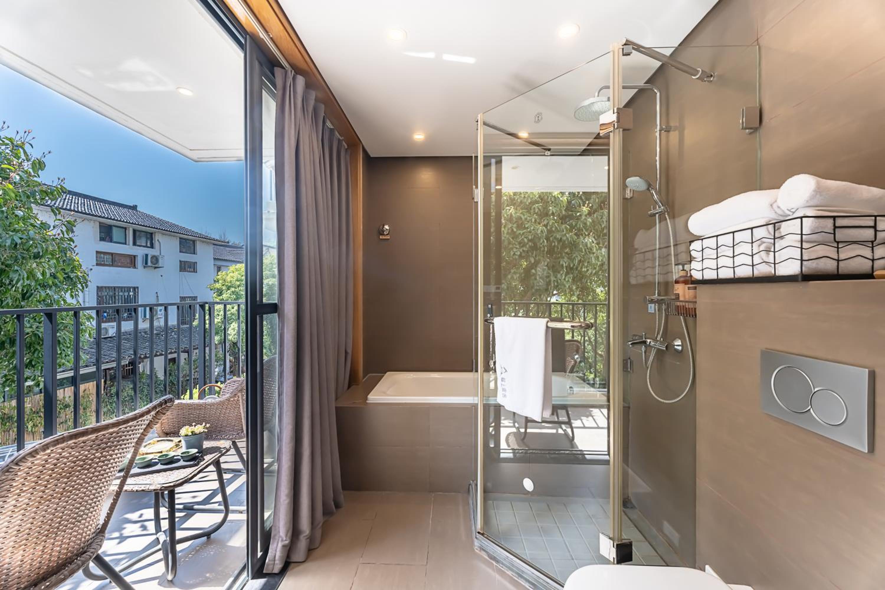 Hangzhou West Lake Yueshang Yunshe Boutique Homestay