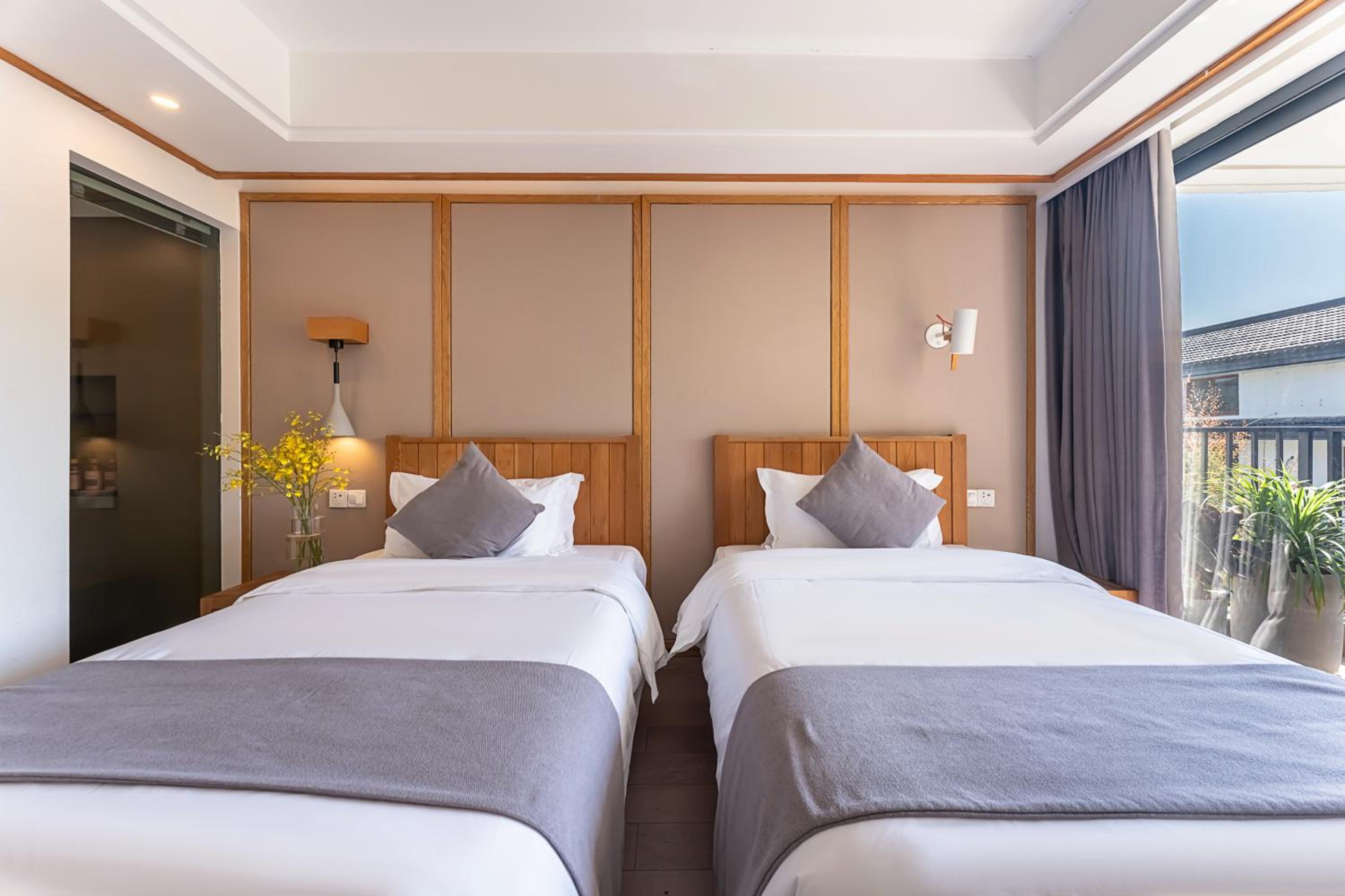 Hangzhou West Lake Yueshang Yunshe Boutique Homestay