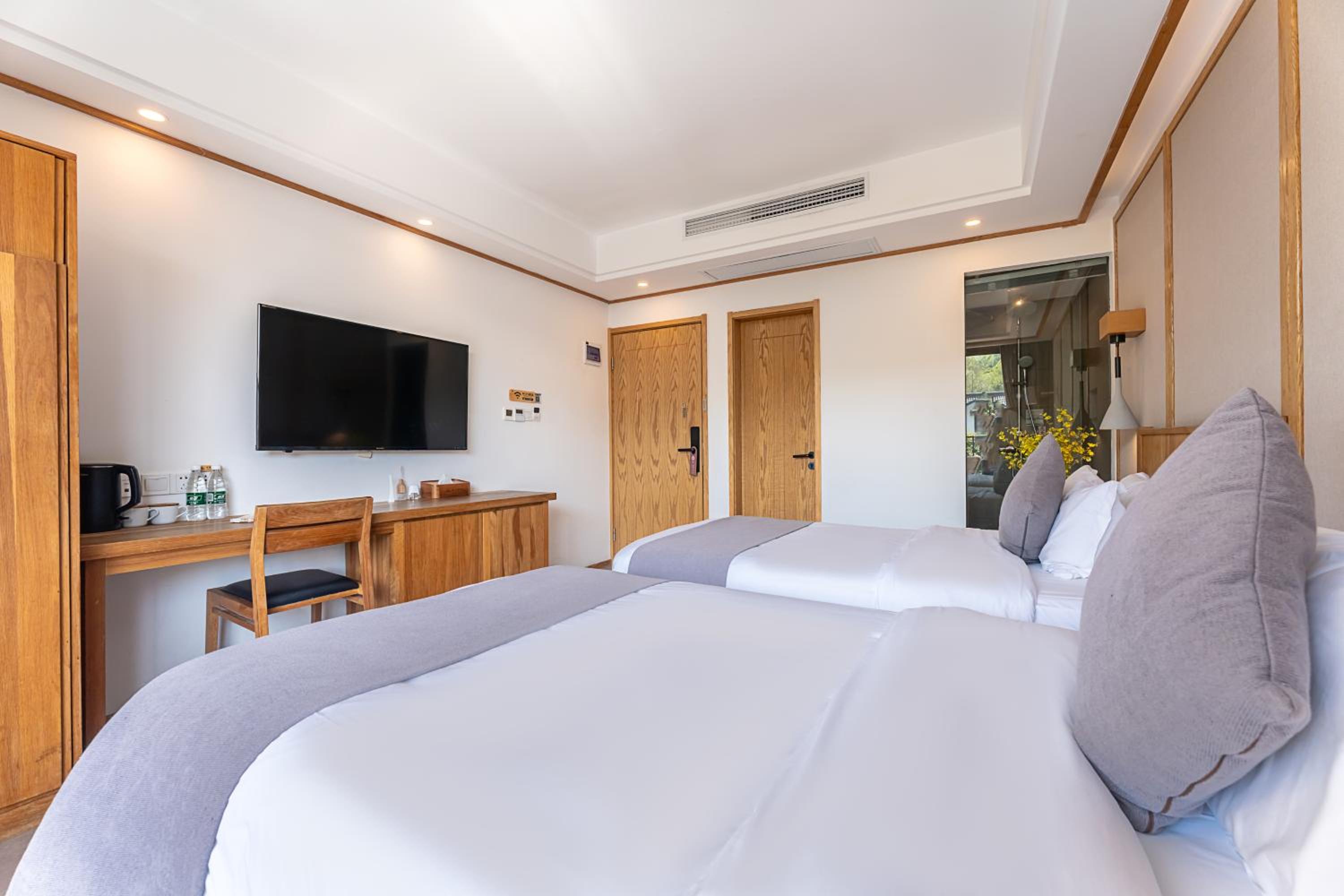 Hangzhou West Lake Yueshang Yunshe Boutique Homestay