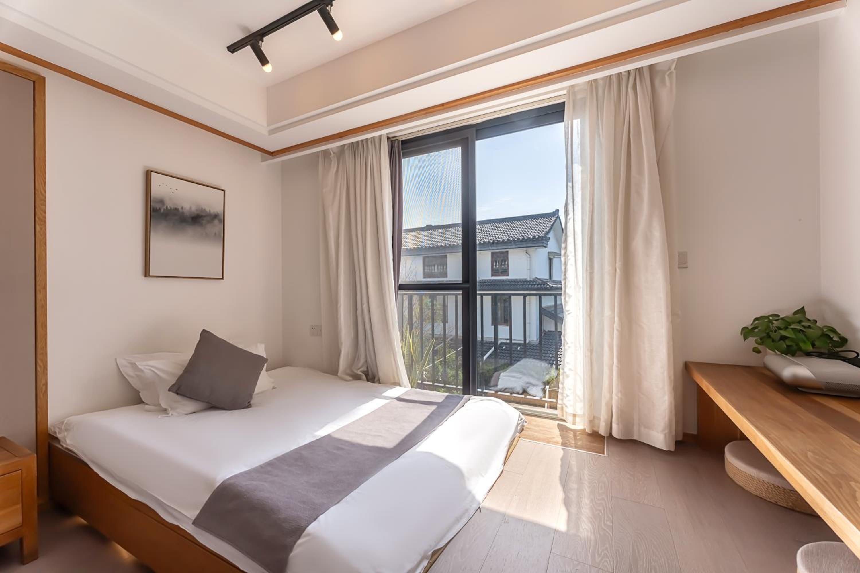 Hangzhou West Lake Yueshang Yunshe Boutique Homestay