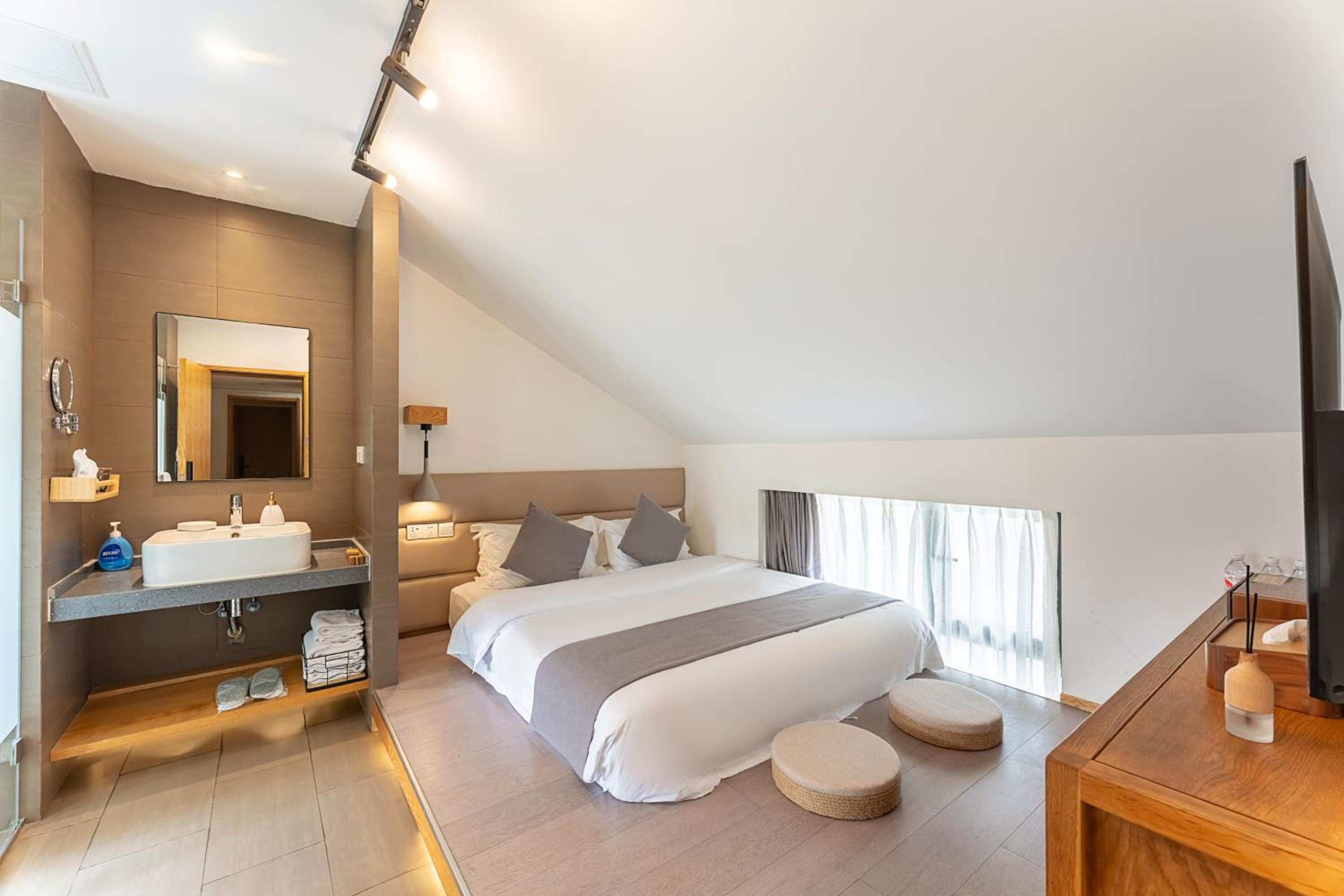 Hangzhou West Lake Yueshang Yunshe Boutique Homestay