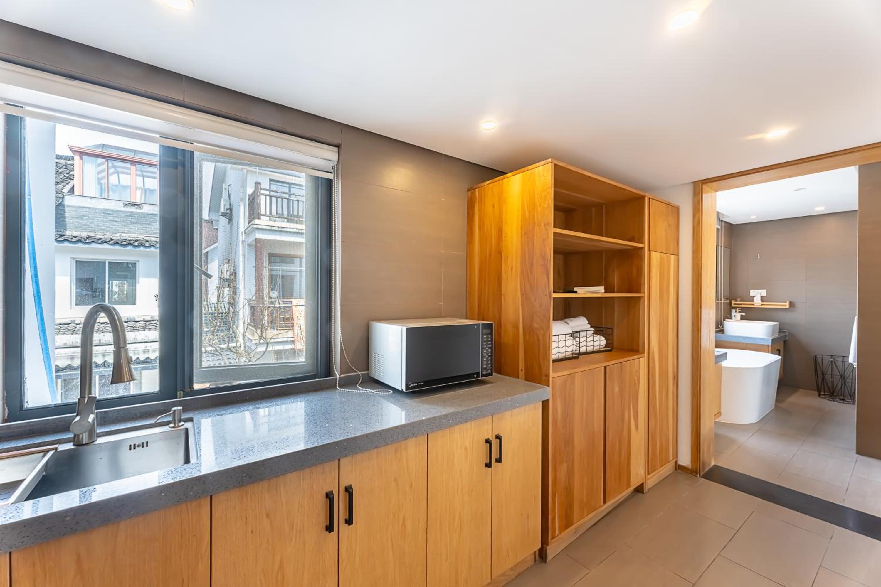 Hangzhou West Lake Yueshang Yunshe Boutique Homestay