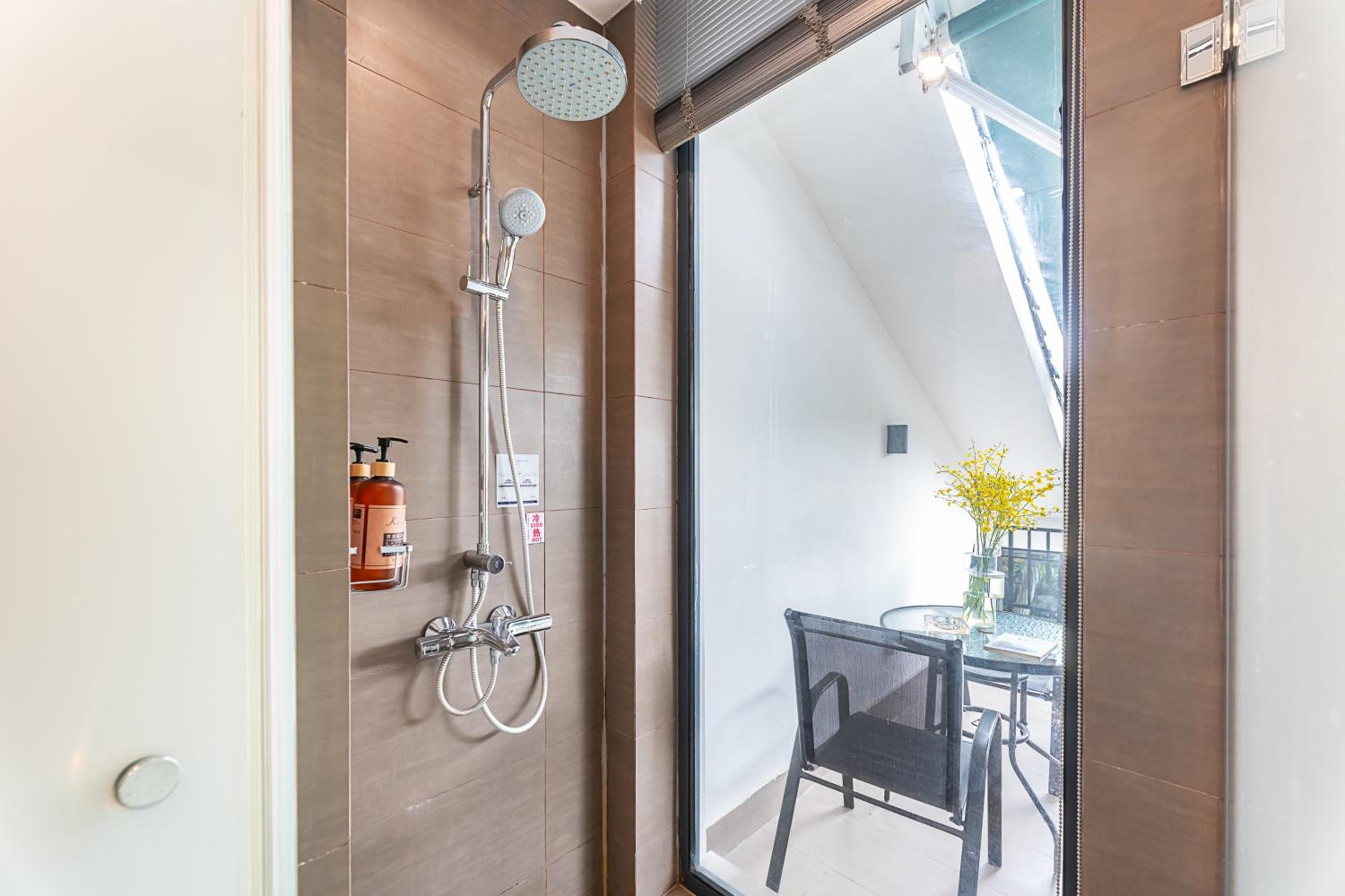 Hangzhou West Lake Yueshang Yunshe Boutique Homestay