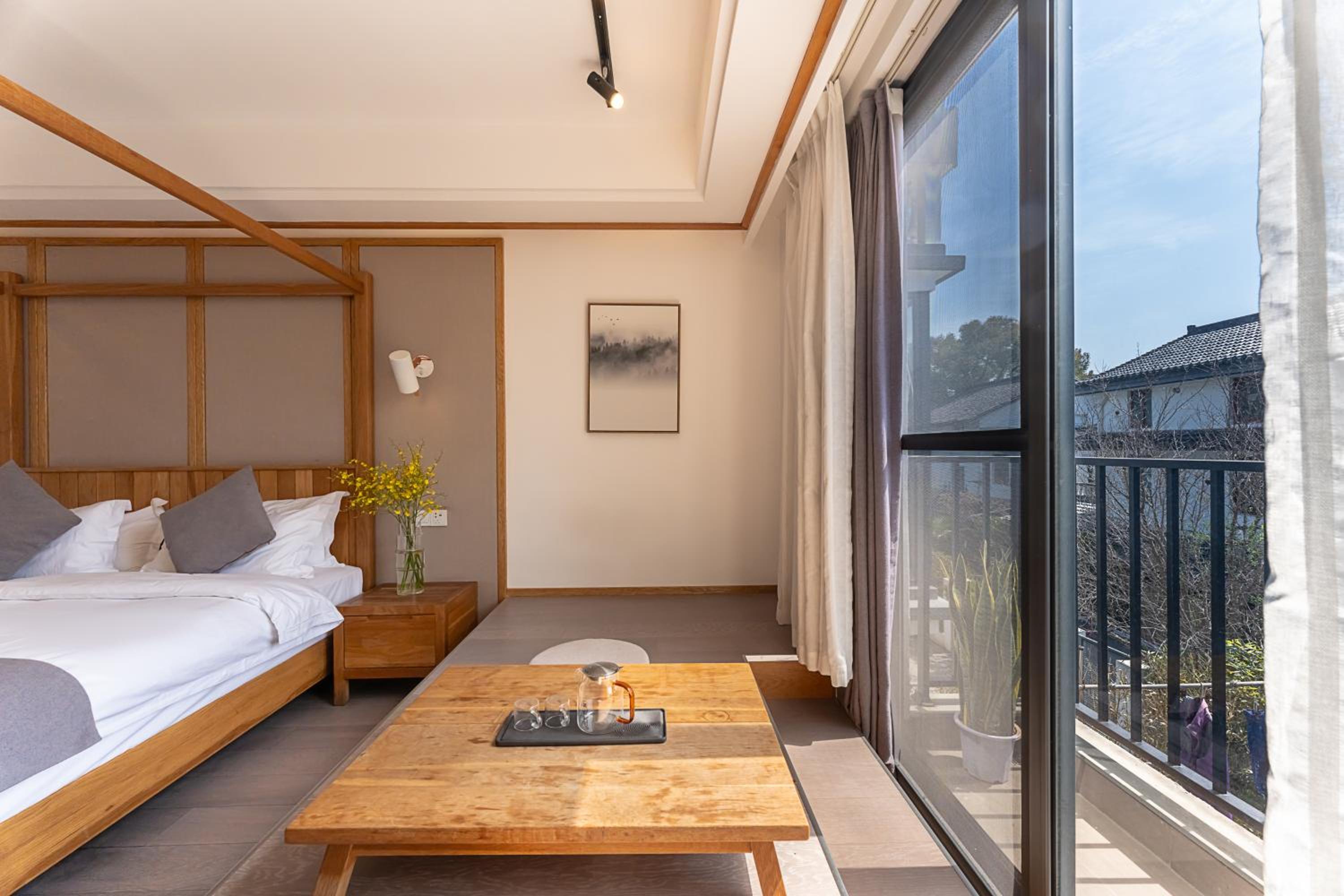 Hangzhou West Lake Yueshang Yunshe Boutique Homestay