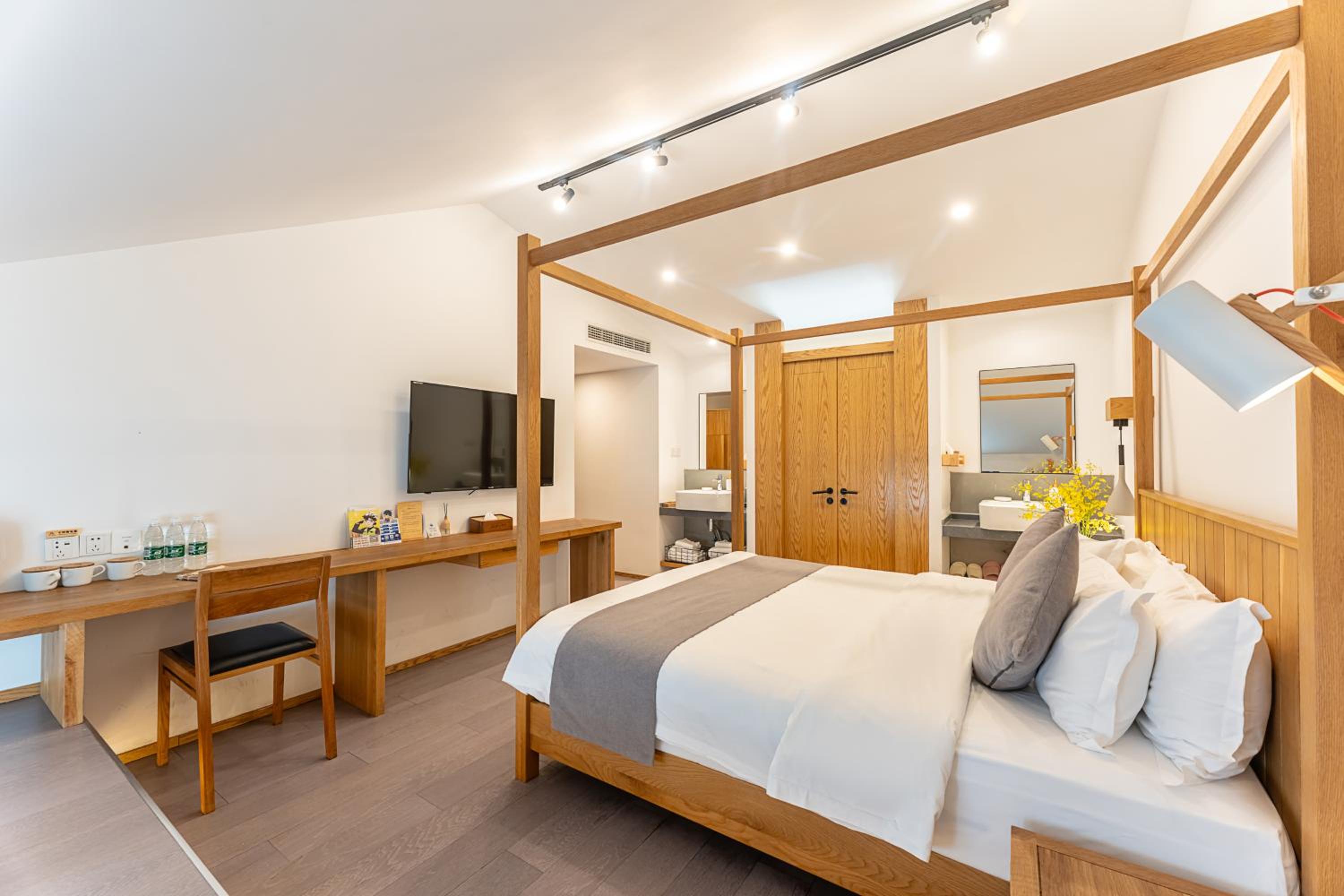 Hangzhou West Lake Yueshang Yunshe Boutique Homestay