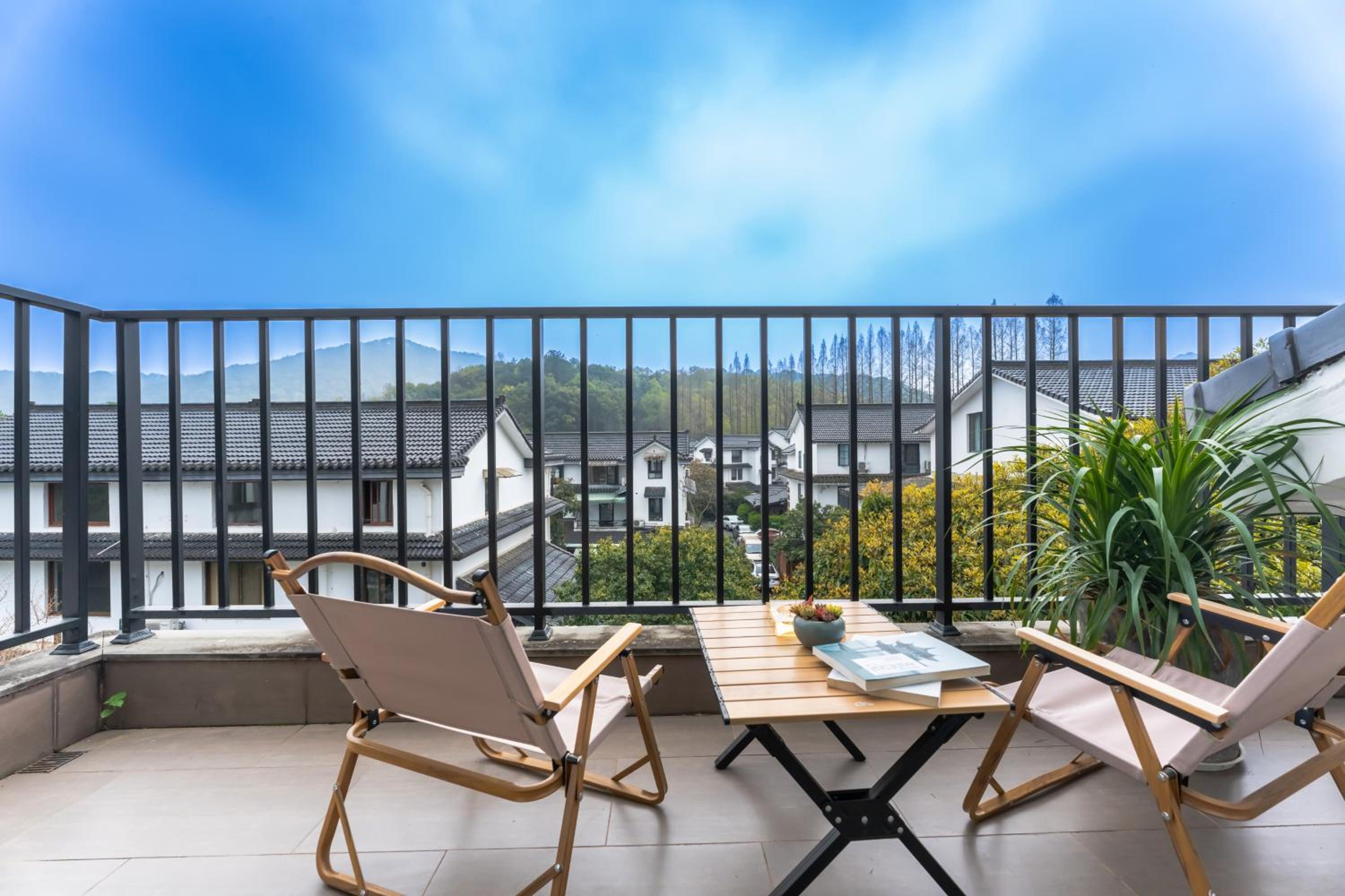 Hangzhou West Lake Yueshang Yunshe Boutique Homestay