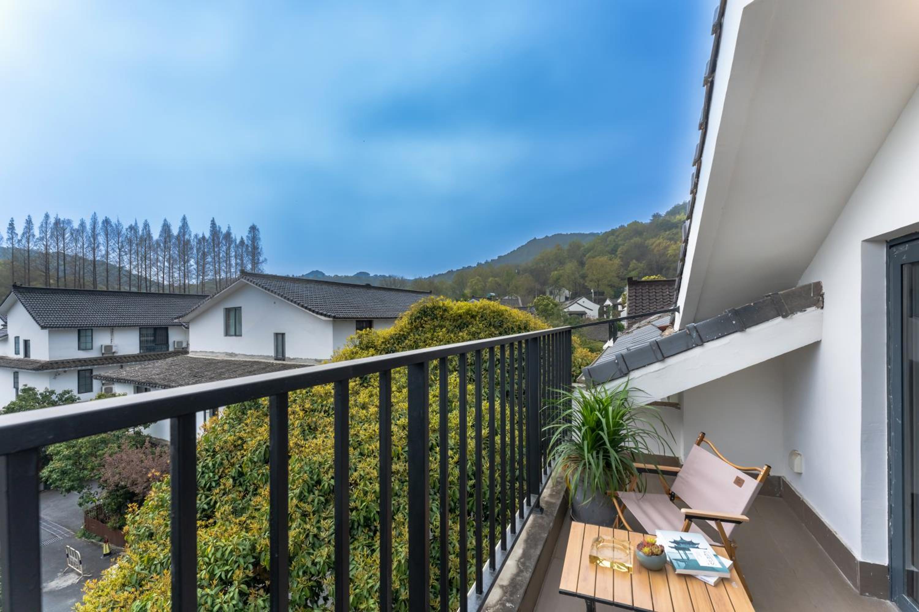 Hangzhou West Lake Yueshang Yunshe Boutique Homestay