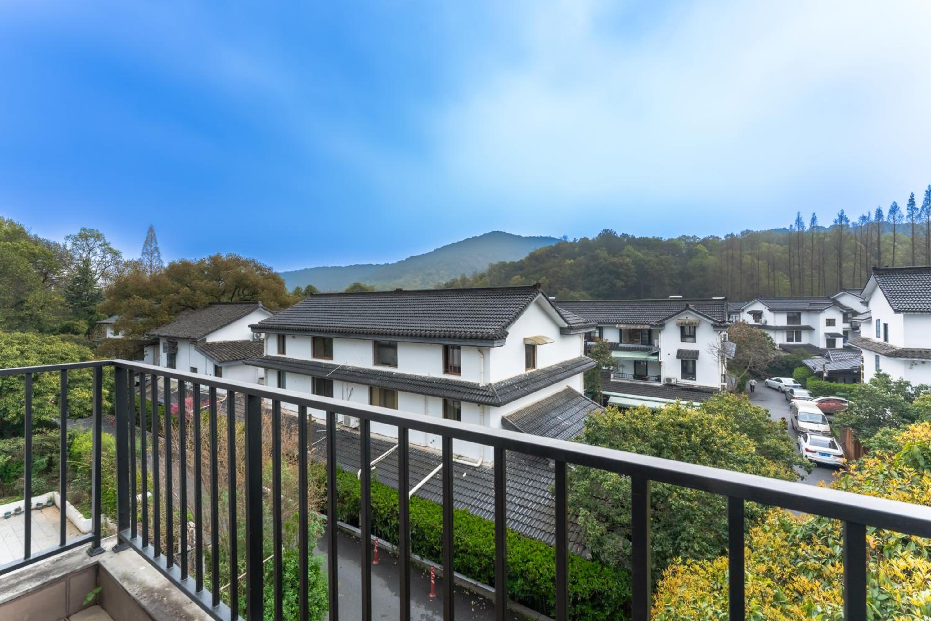 Hangzhou West Lake Yueshang Yunshe Boutique Homestay