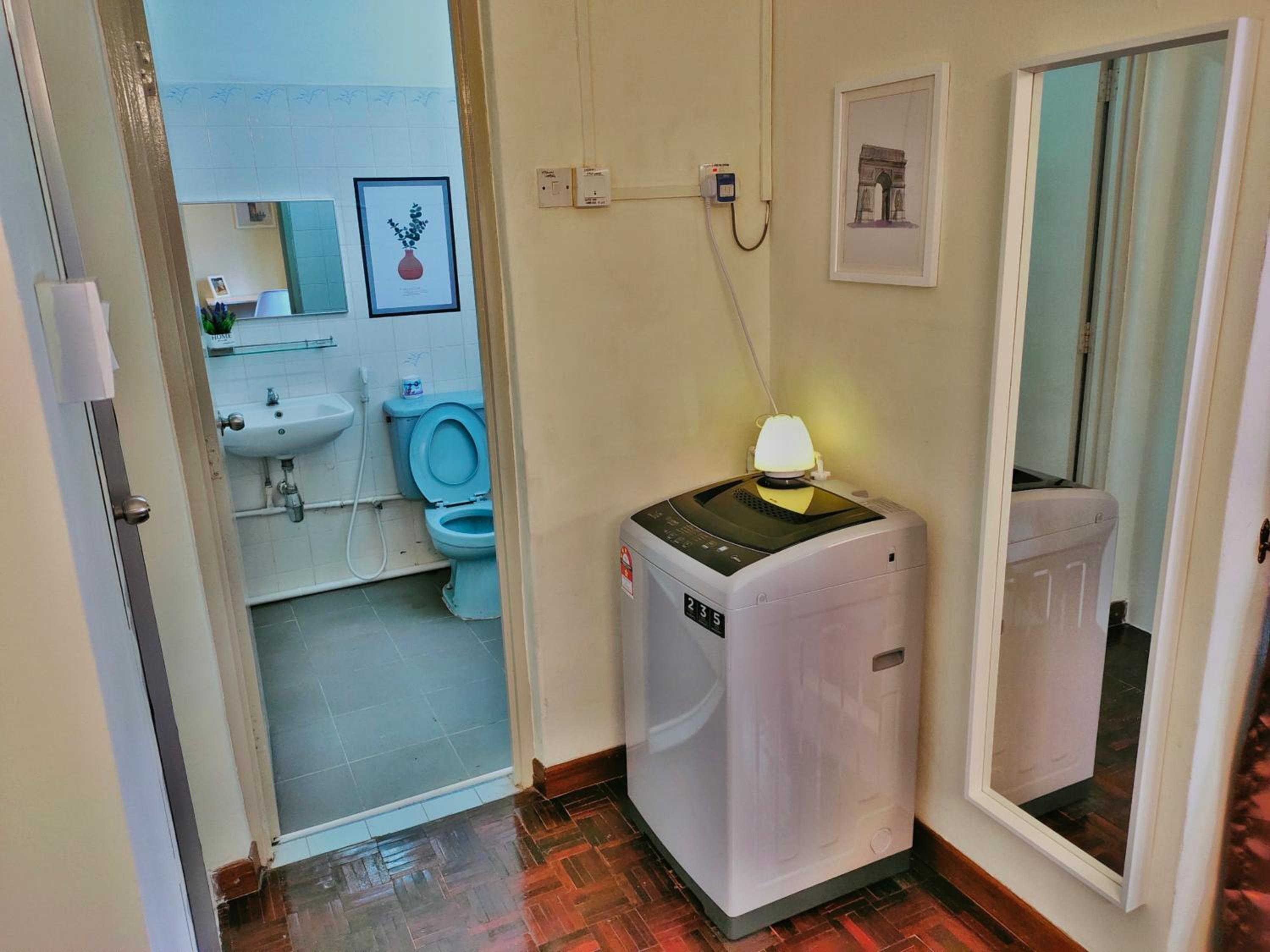 Queensbay Mall, Up to 6 Pax, 3 Bedrooms, 2 Bathrooms, 1 Car Park by Star Home photo 6