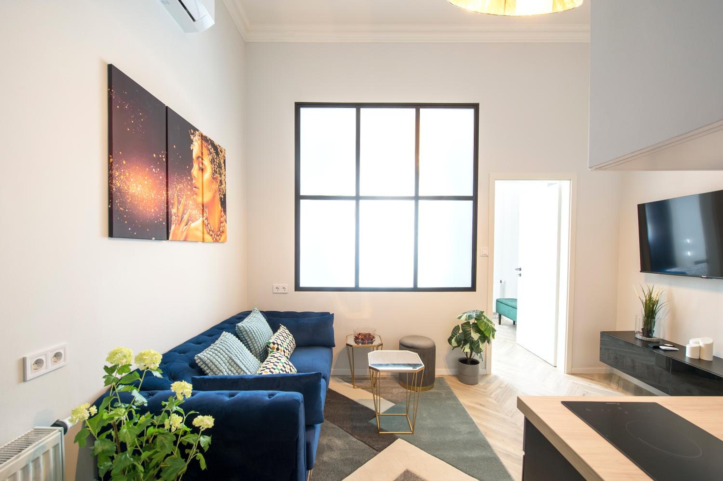 Central Exclusive Apartments (Z44) view 5