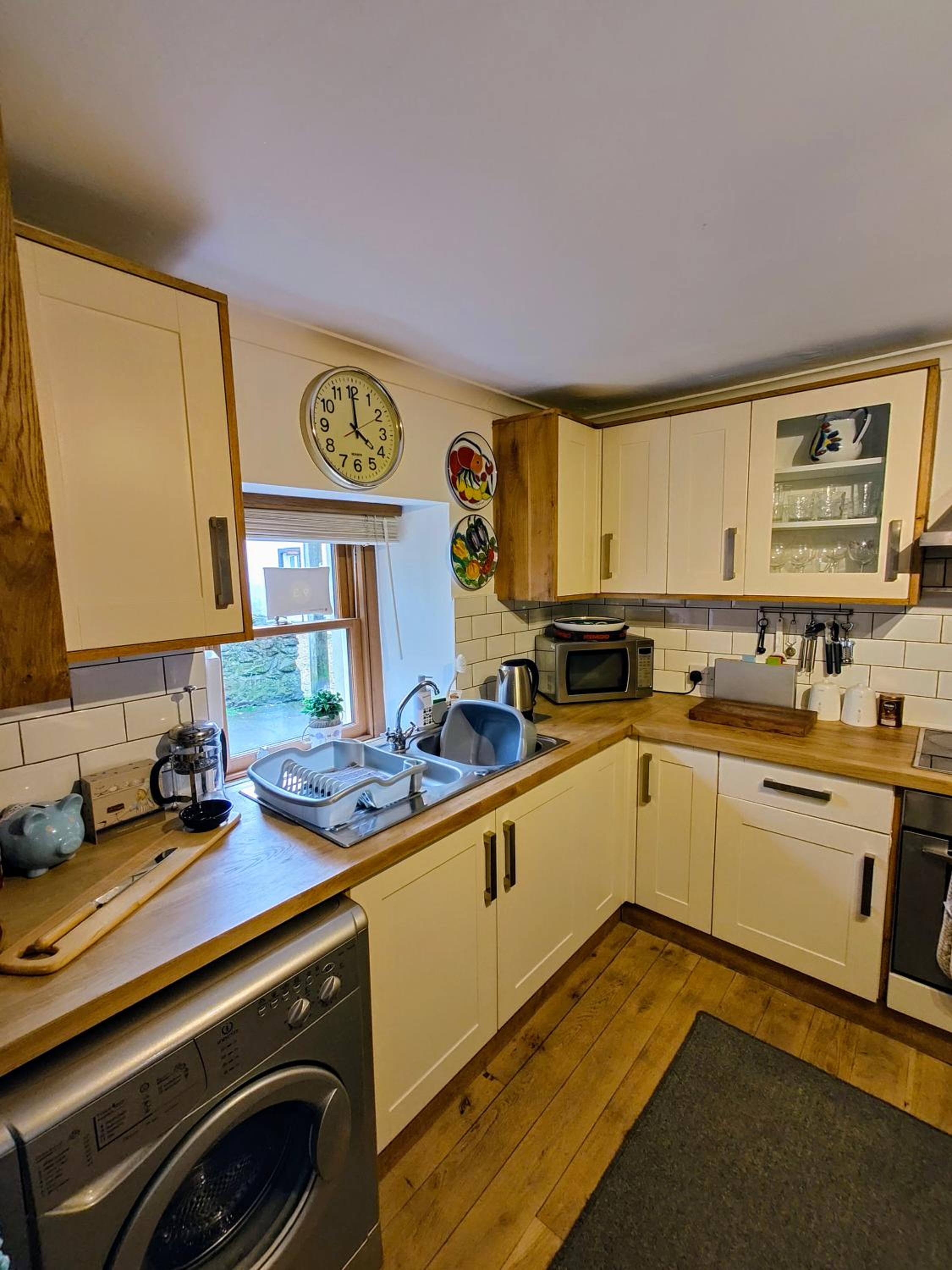 Pitcaithly Cottage view 2