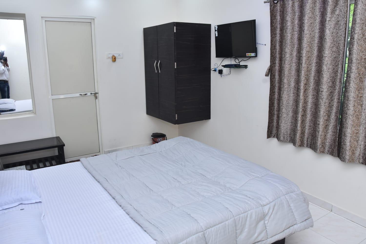 AATITHYA HOME STAY view 4