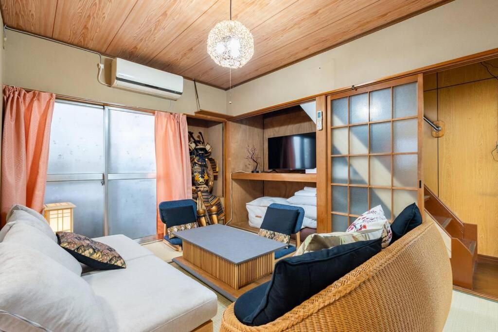 Max12PPL!7m walk from station!Japan style house!