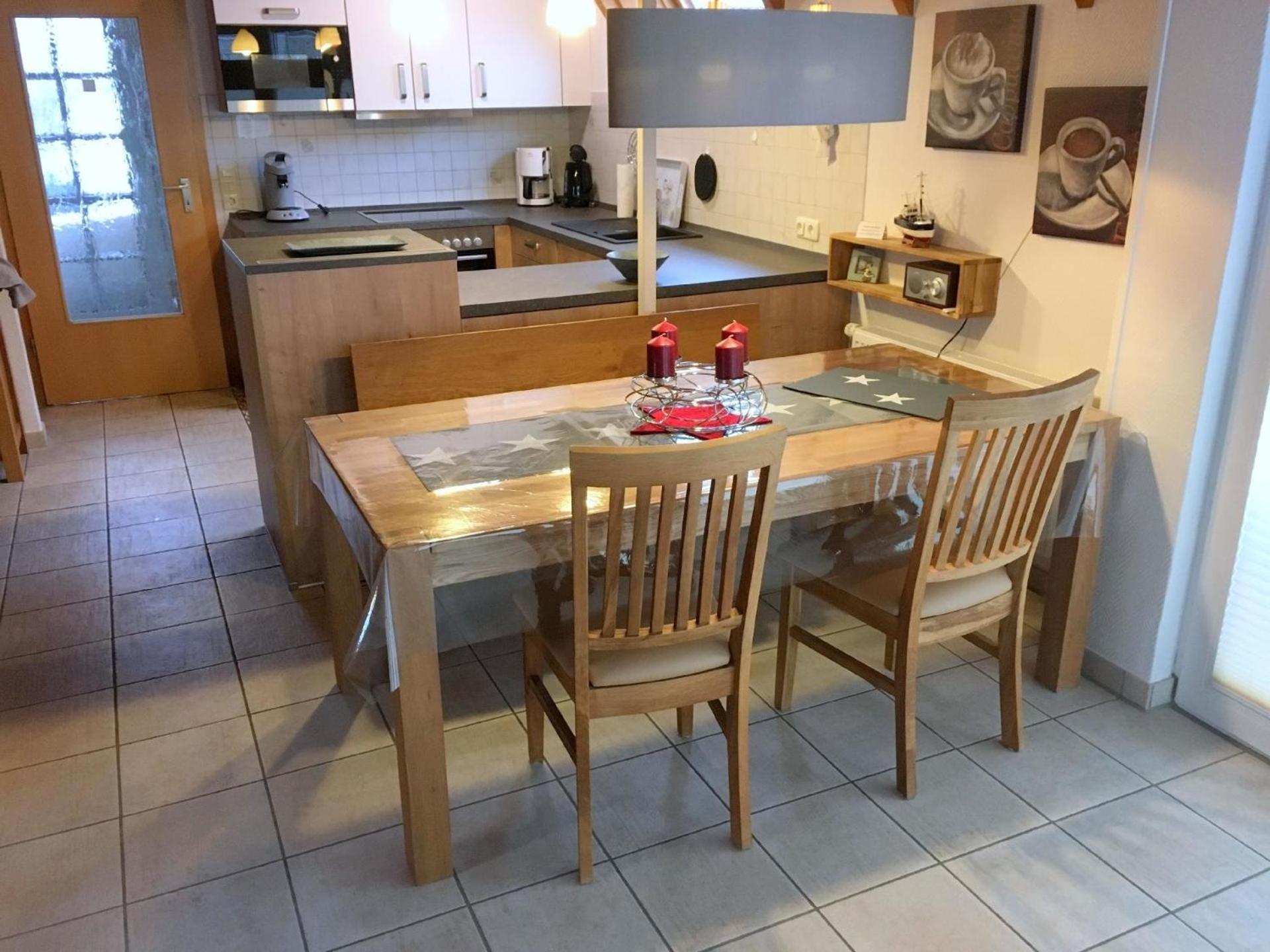 Ferienhaus Mit Terrasse, Grill Und Garten