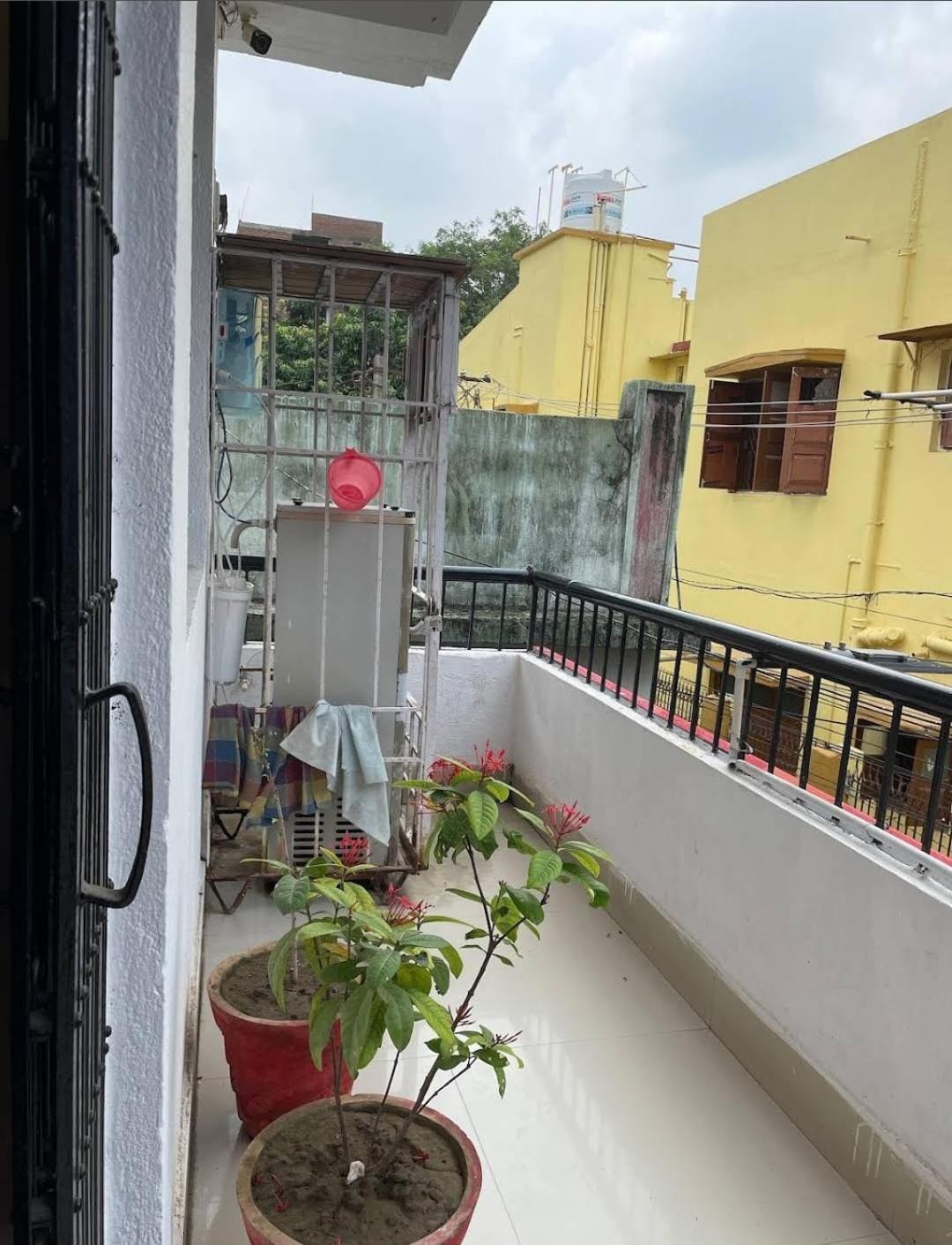 S.S. GUEST HOUSE view 3