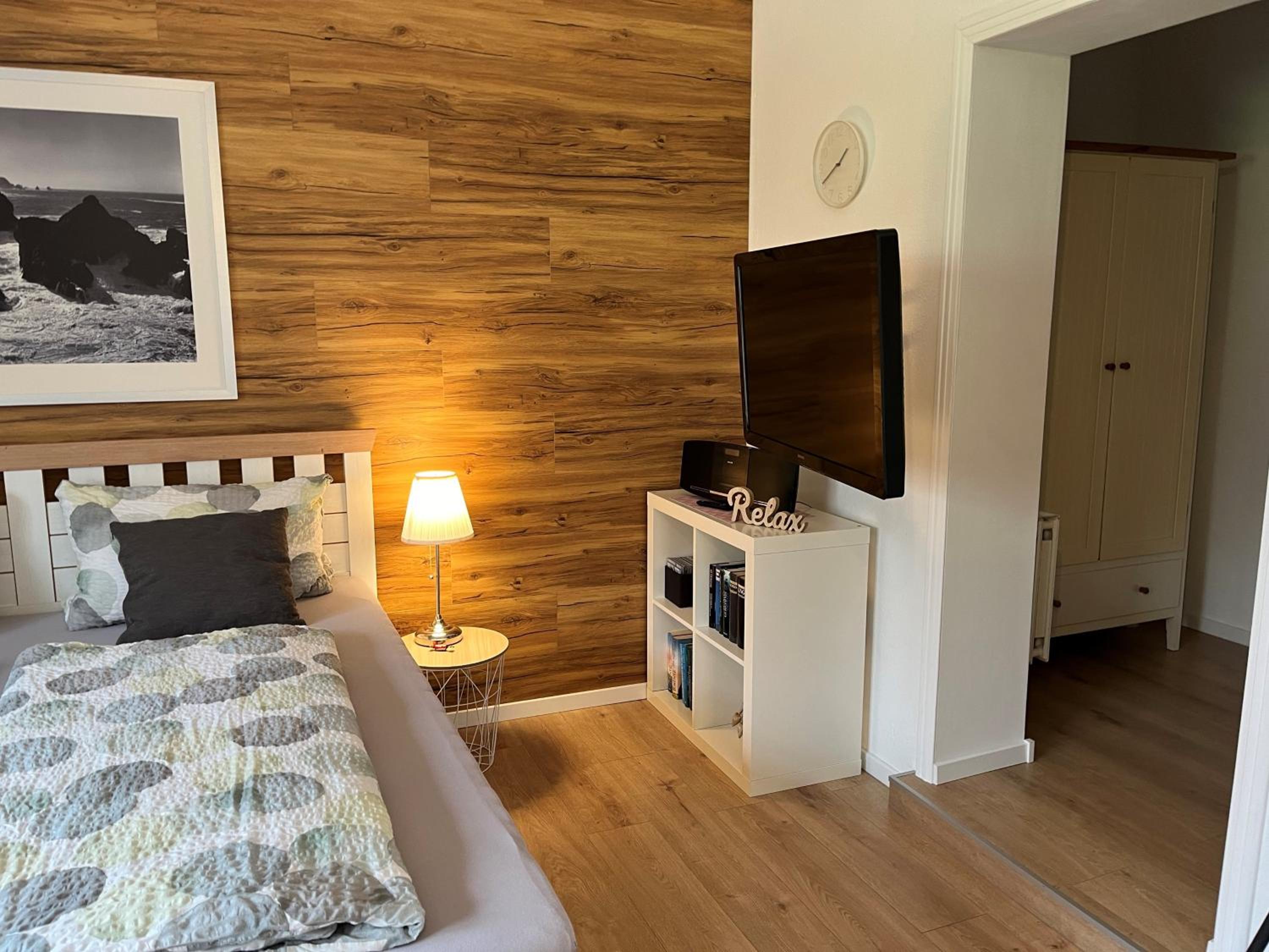 Appartement 1 mit Küche und neuem Bad, frisch saniert