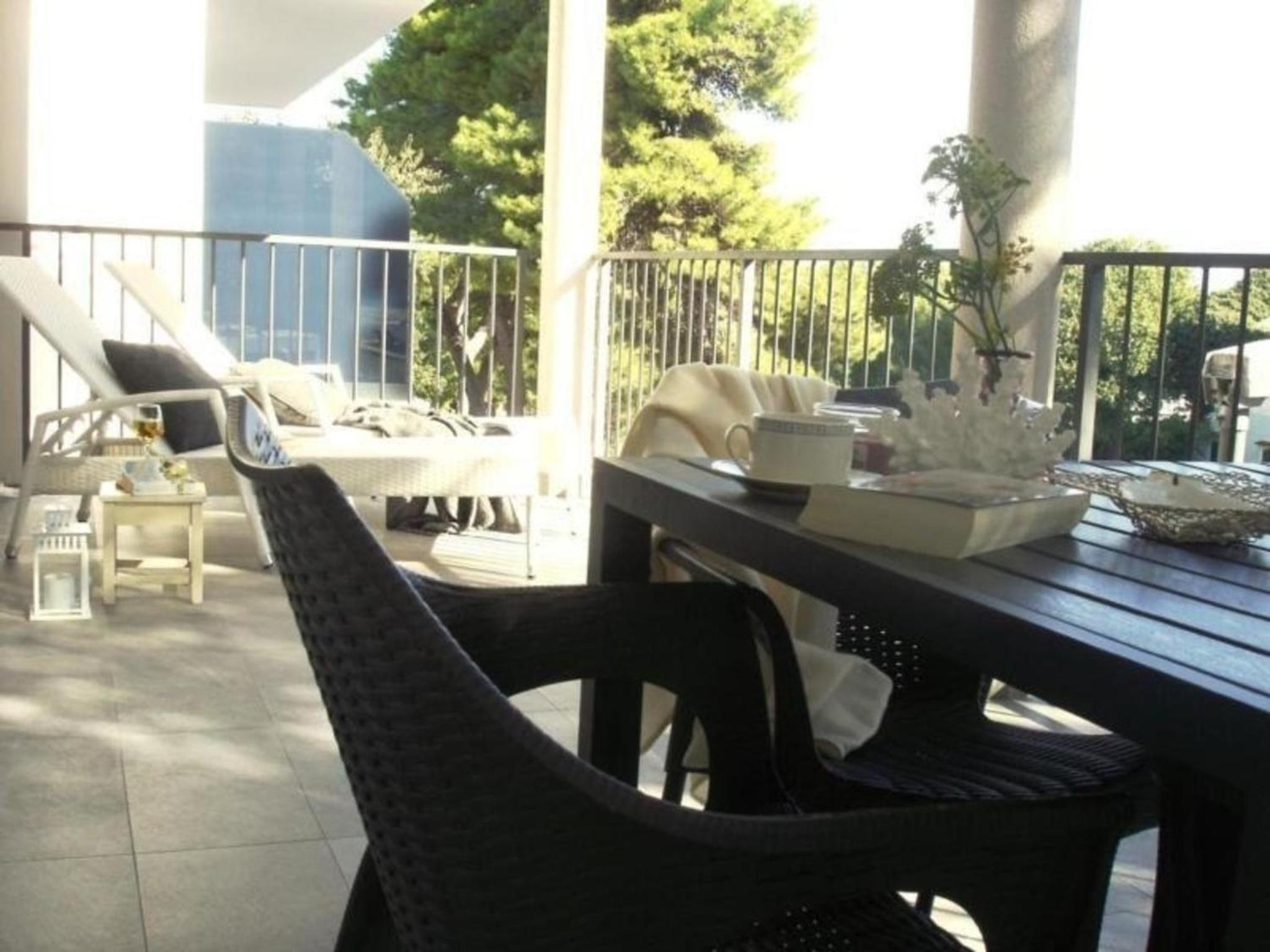 Moderne Ferienwohnung Mit Pool