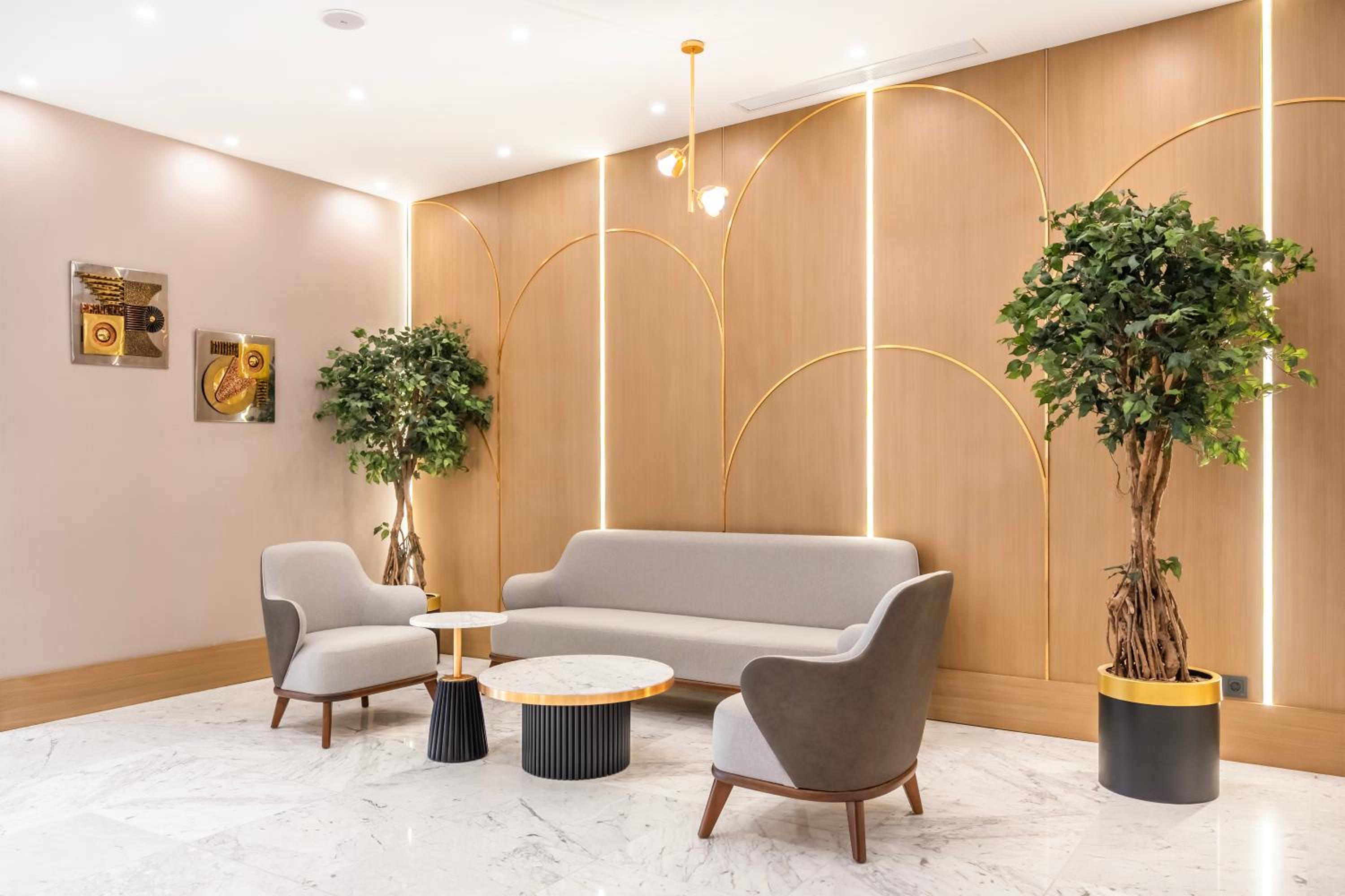 Hotel Bristol - Image 9