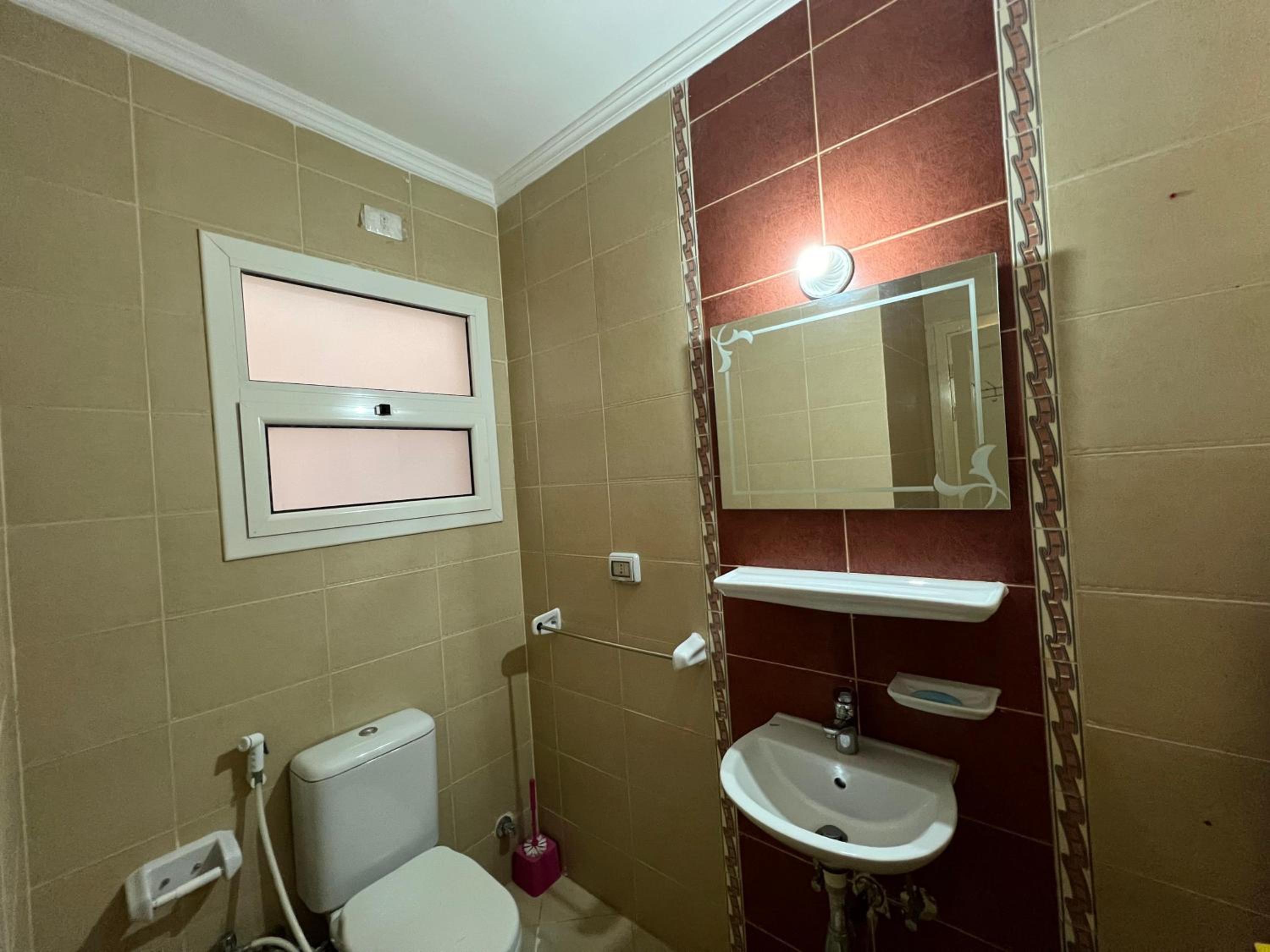 4 Bedroom Apartment Newly Furnished in Madinaty