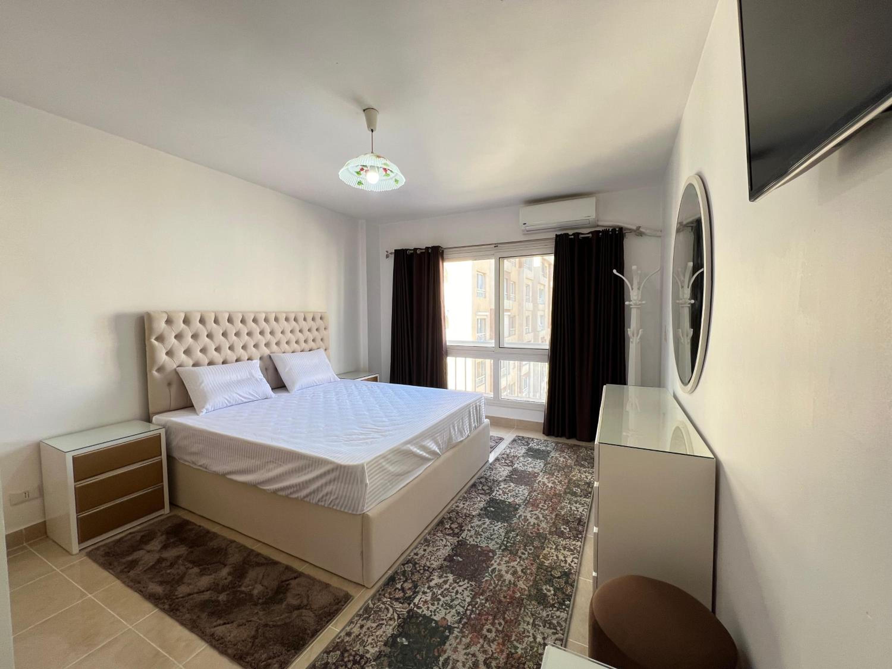 4 Bedroom Apartment Newly Furnished in Madinaty