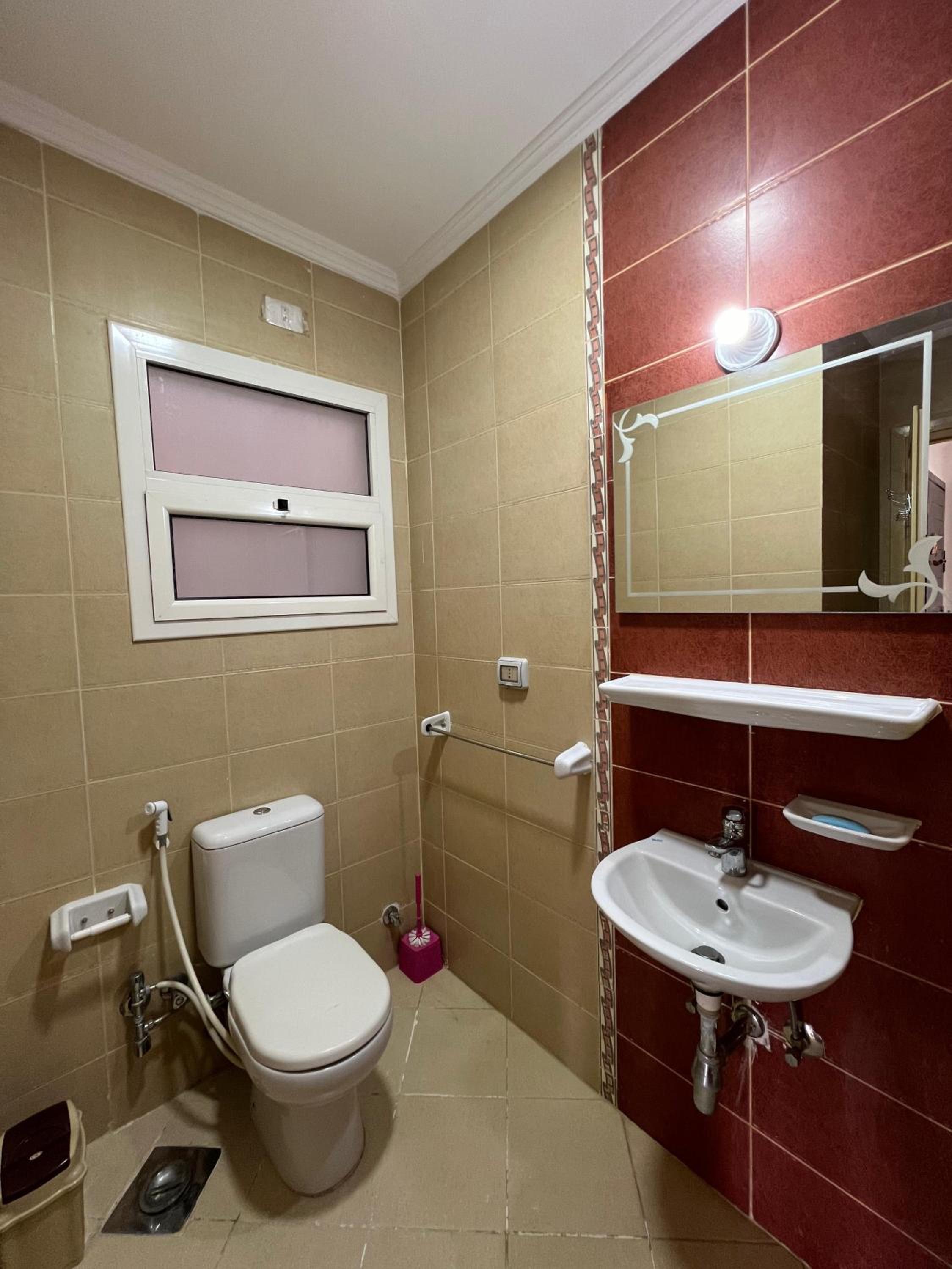 4 Bedroom Apartment Newly Furnished in Madinaty