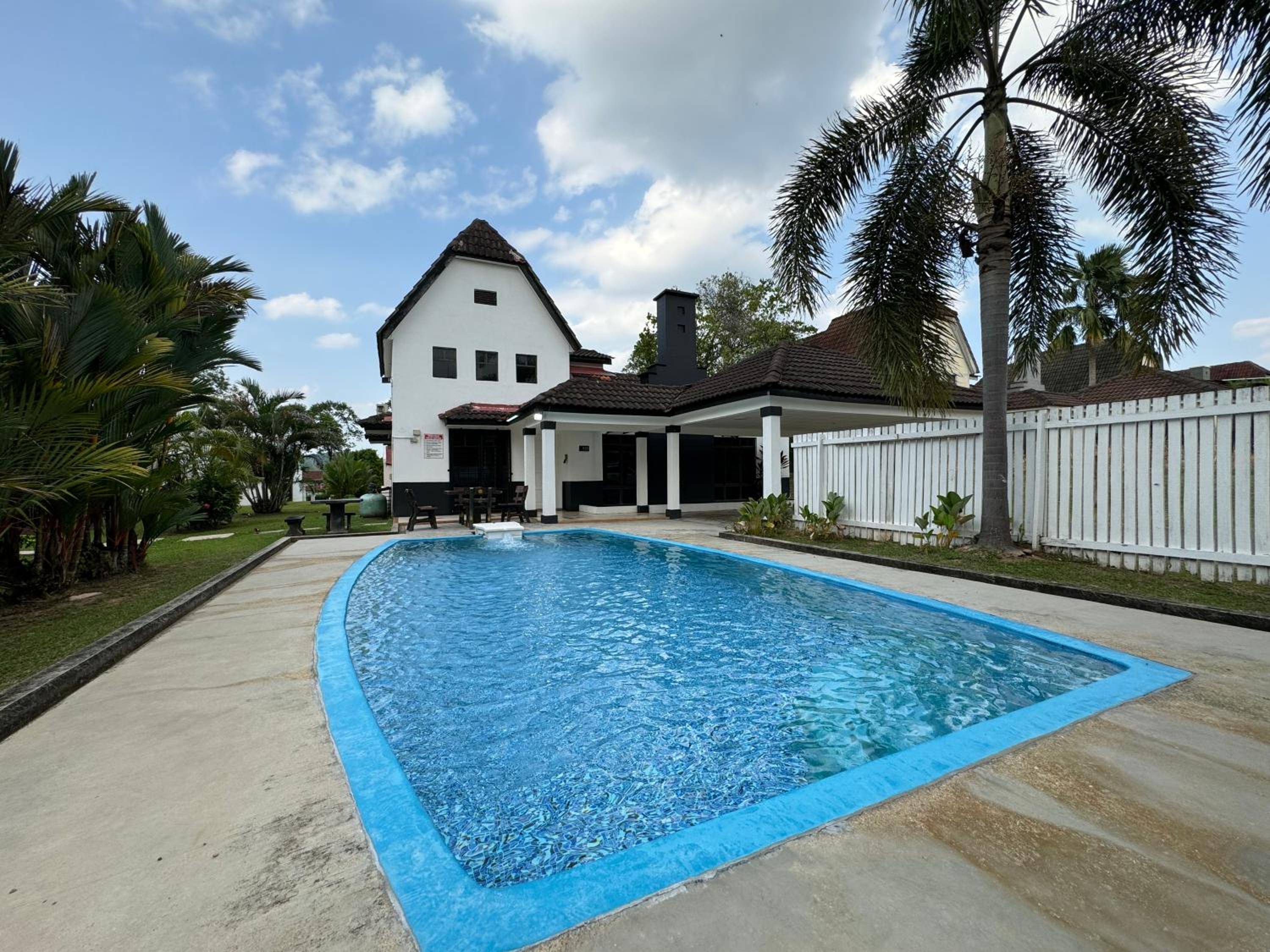 A’famosa Villa D’faro Private Swimming Pool photo 1
