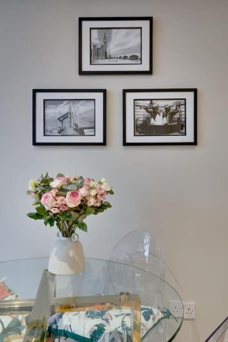 Glamorous Art Deco Flat in Chelsea