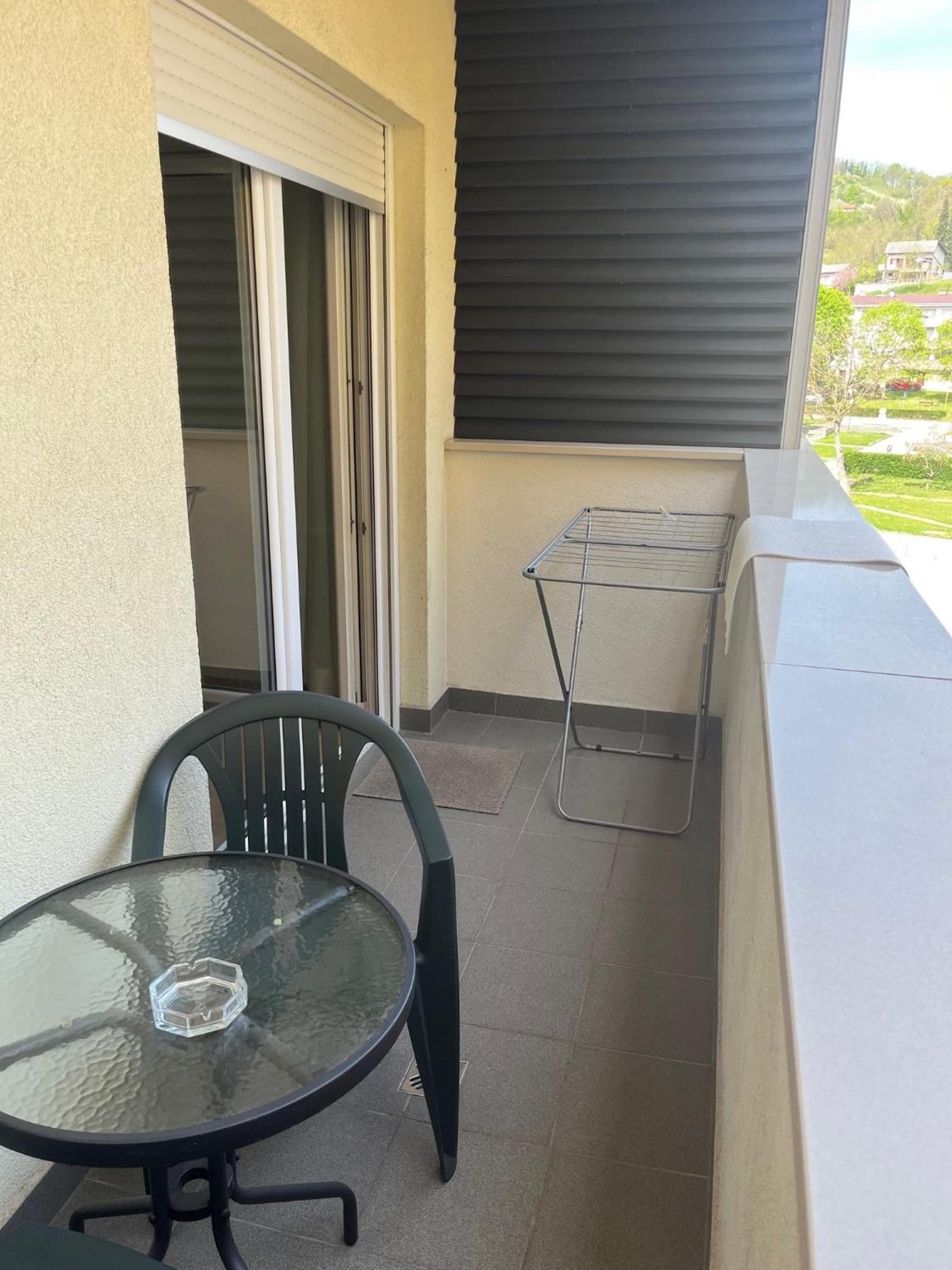 Hotel Dora - Image 1