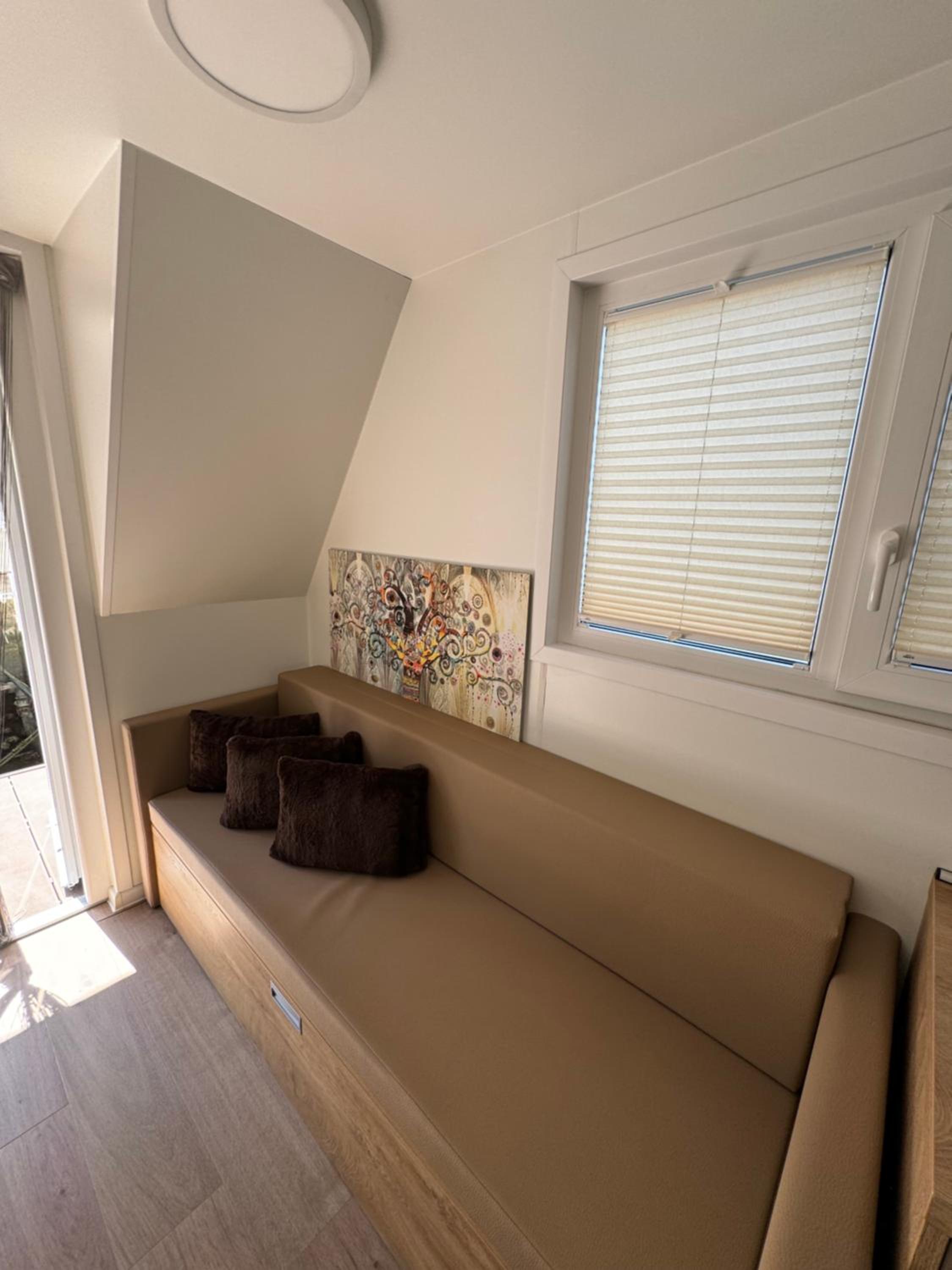 Floating house SOPHY