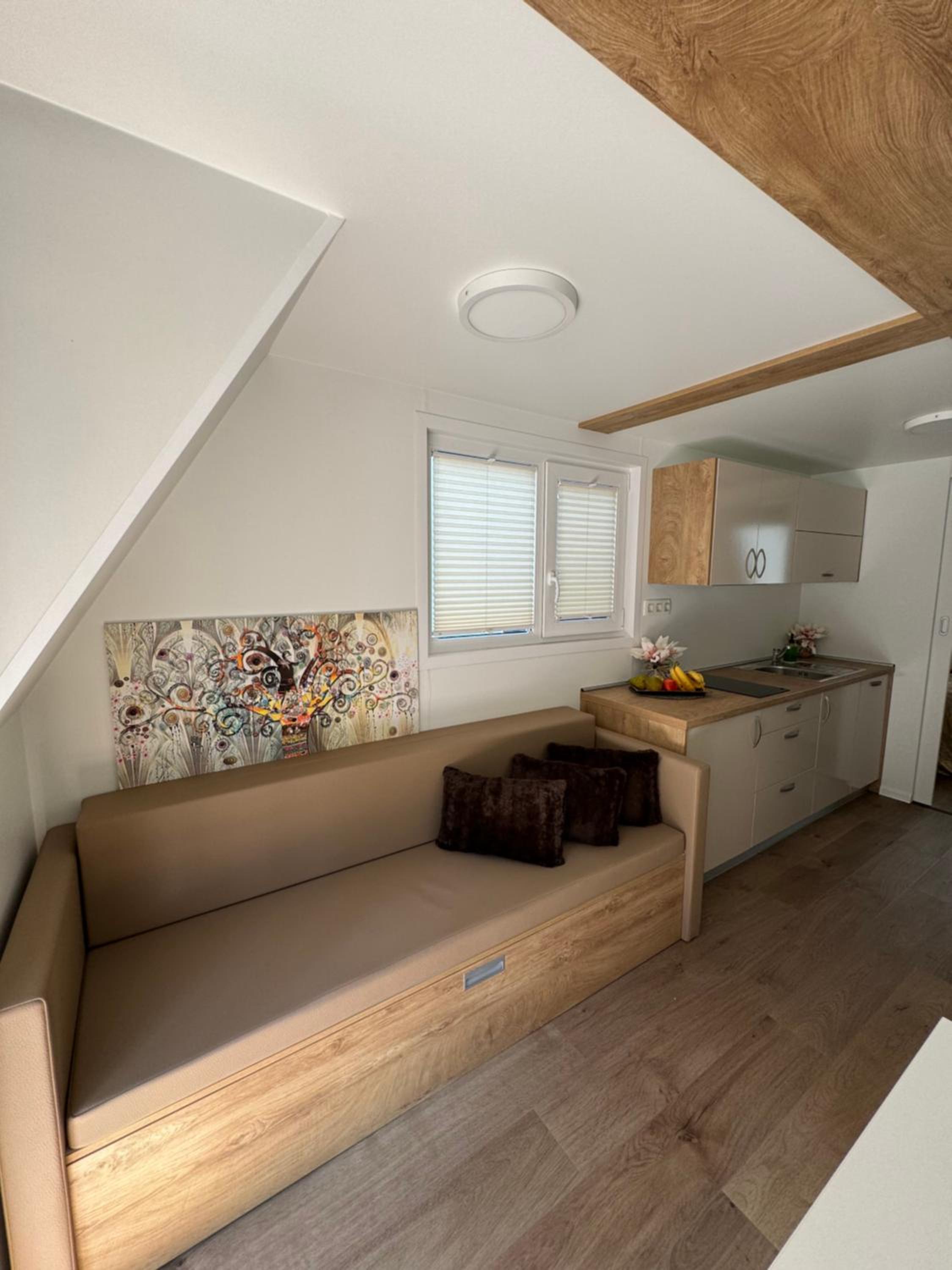 Floating house SOPHY