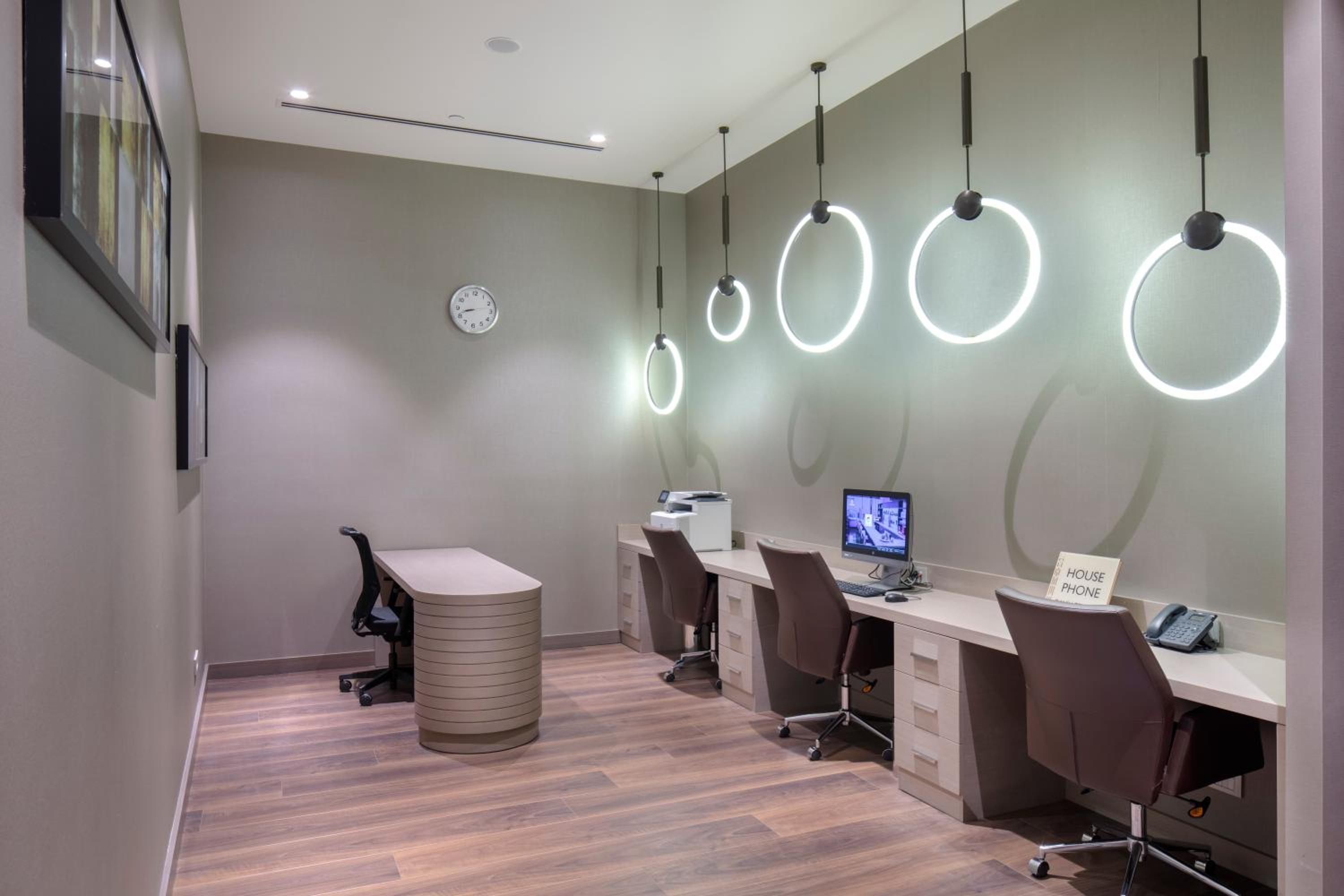 Hilton Istanbul Bakirkoy - Image 26