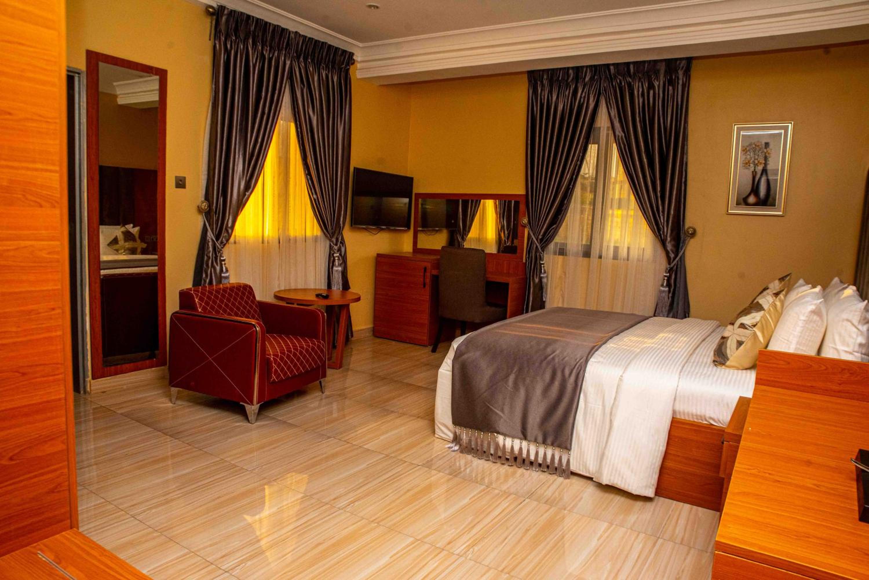 Abuja Vacations - Otk's Apartment - Property Image 12