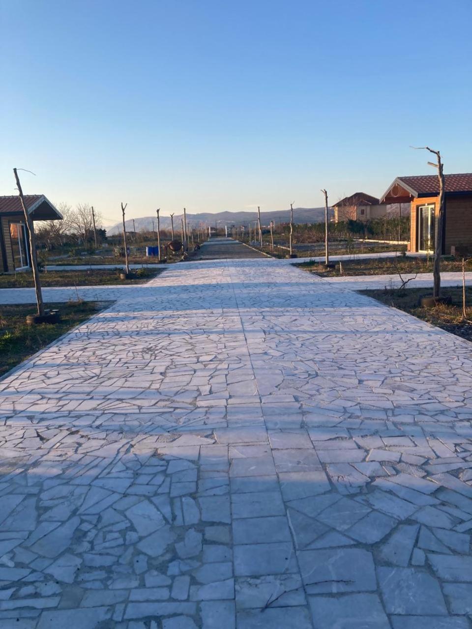 Natyra e Ishullit -Resort-