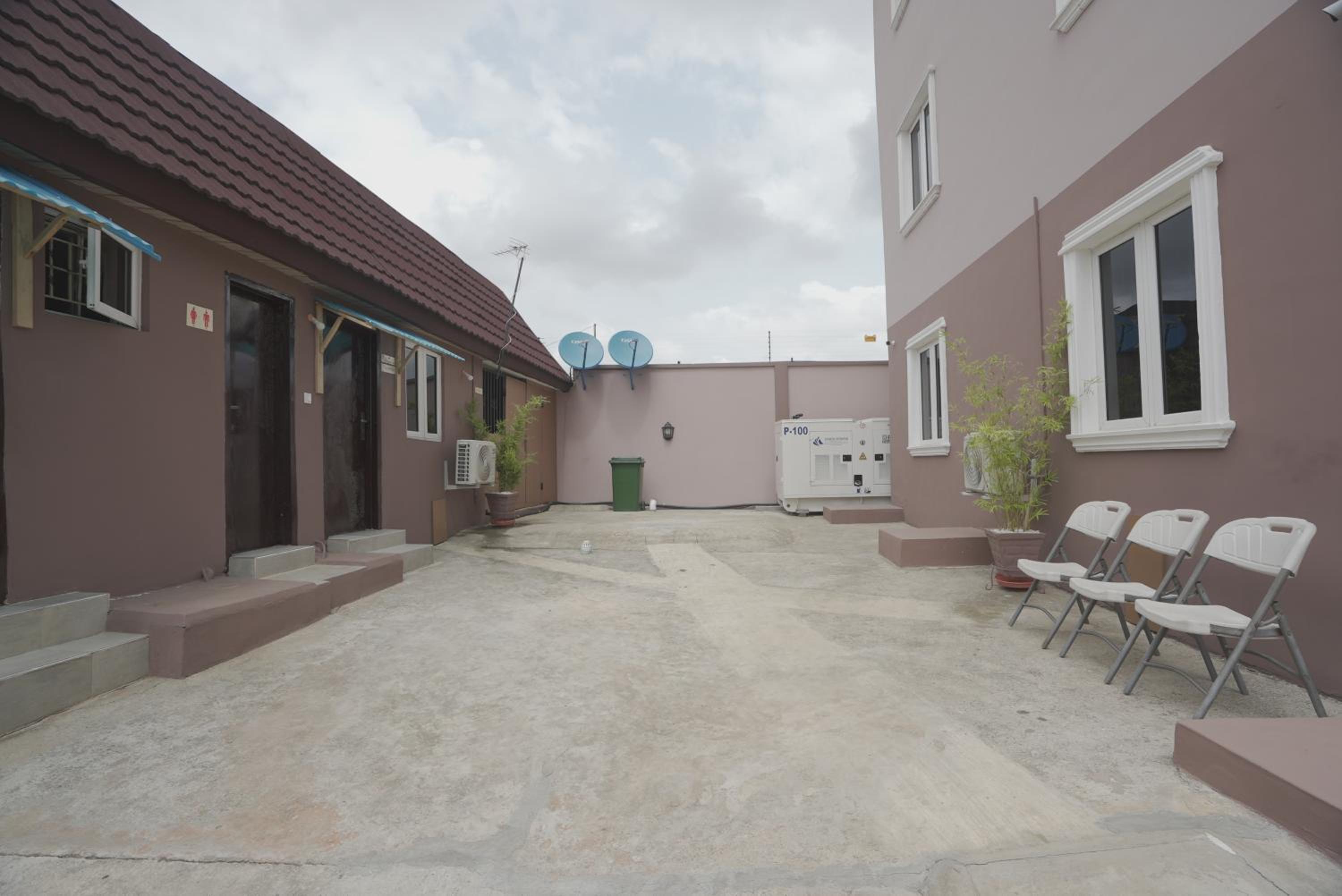 Hayat Apartments & Homes
