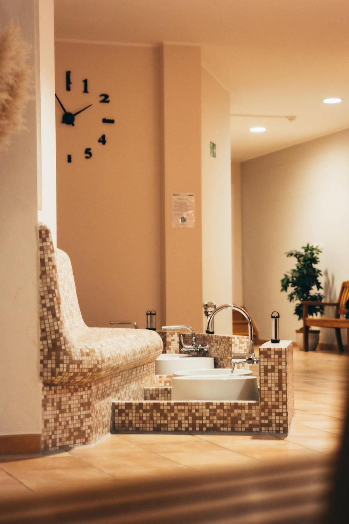 Maifeld Sport- und Tagungshotel - Property Image 25