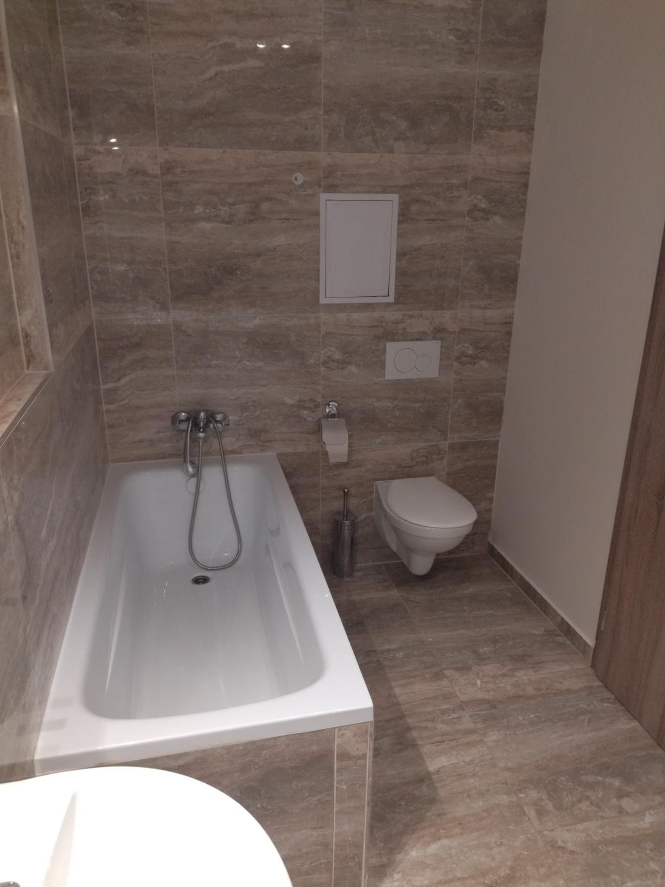 Brand new studio apartment #24 in Elite residence with free secure parking in the center