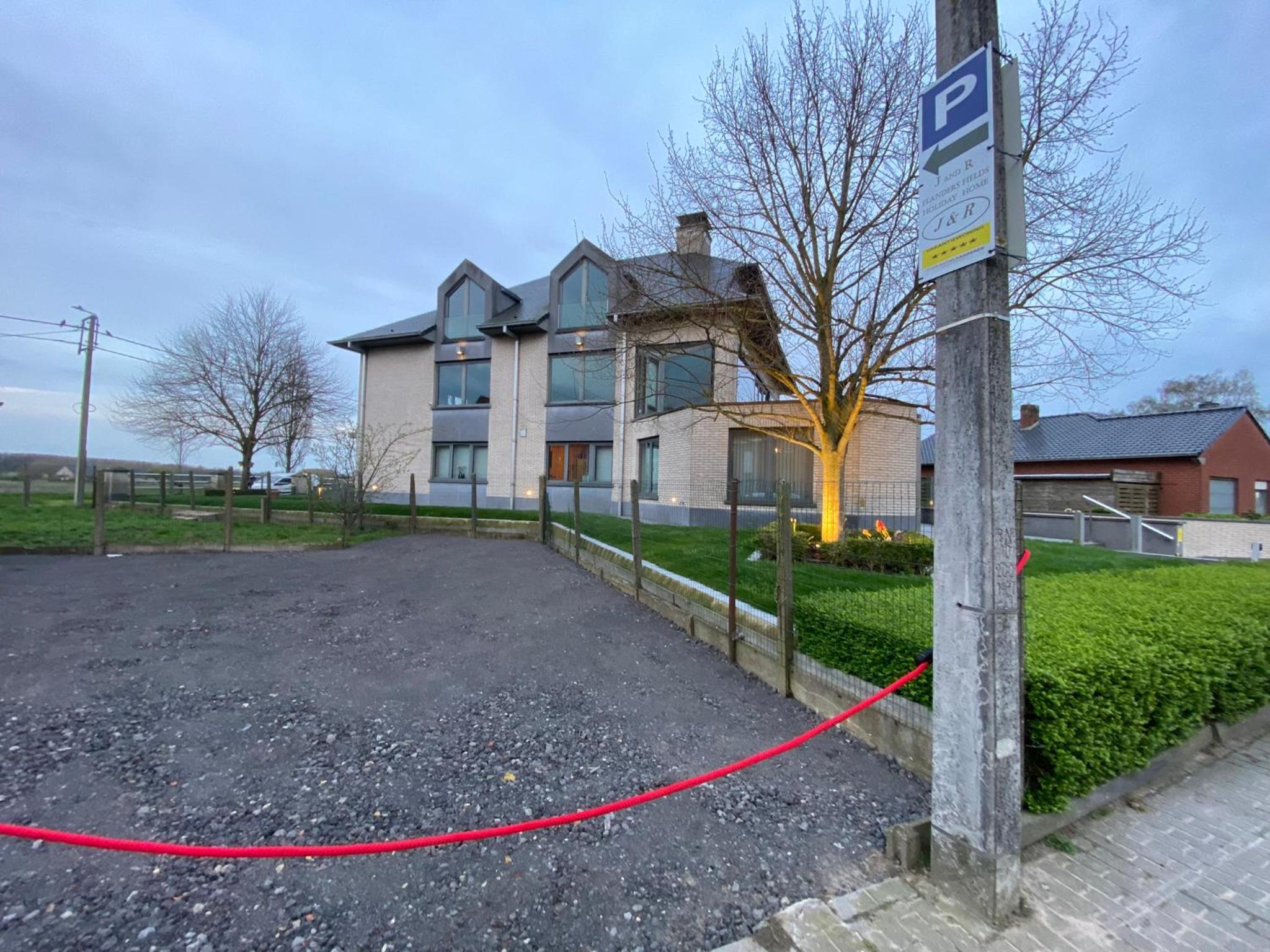 J and R flanders fields holiday homes