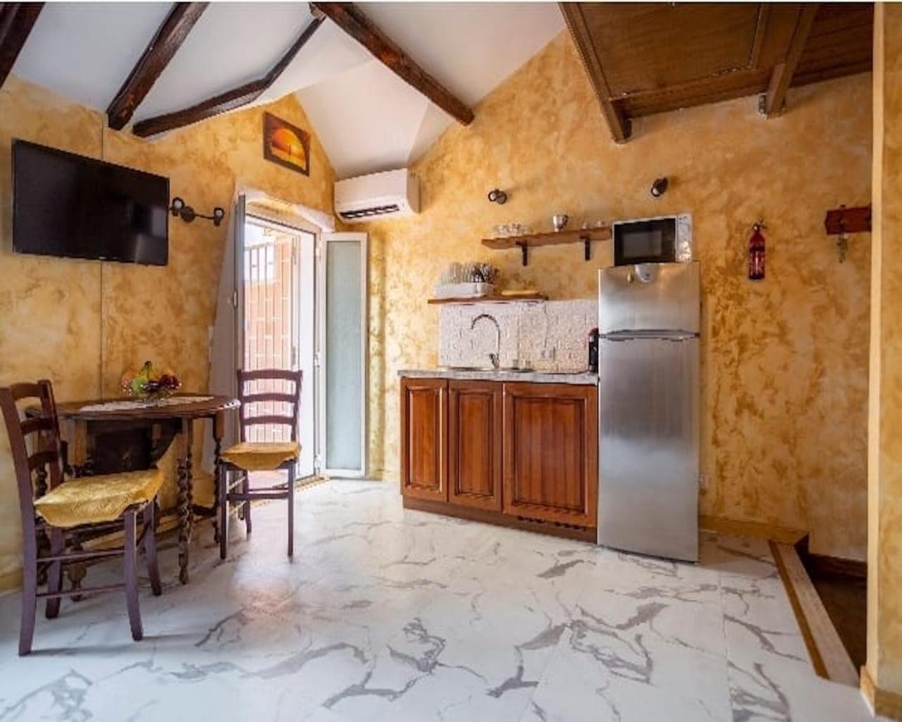 Vatican Gold Loft