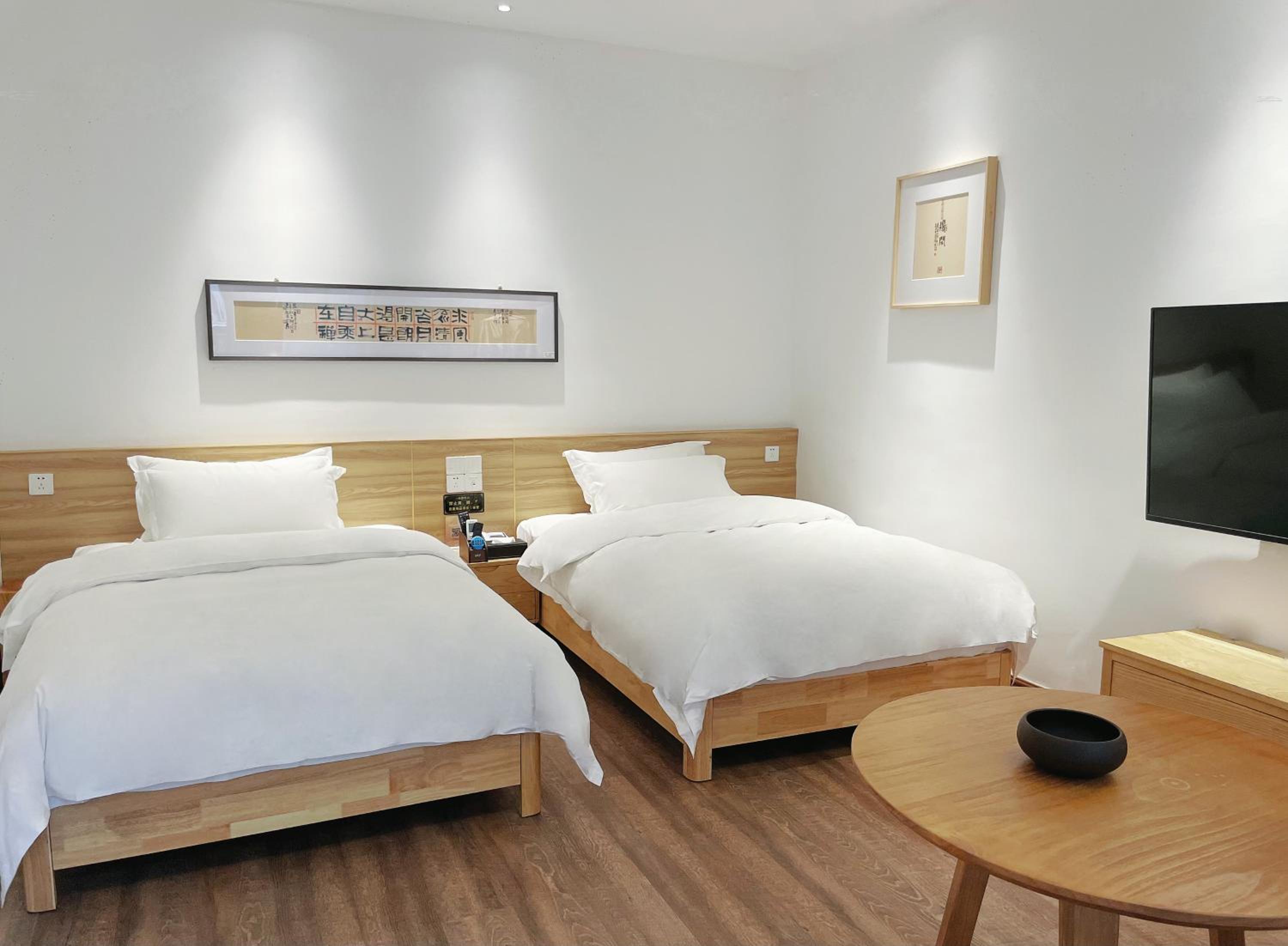 JianWai-Canyon Resort