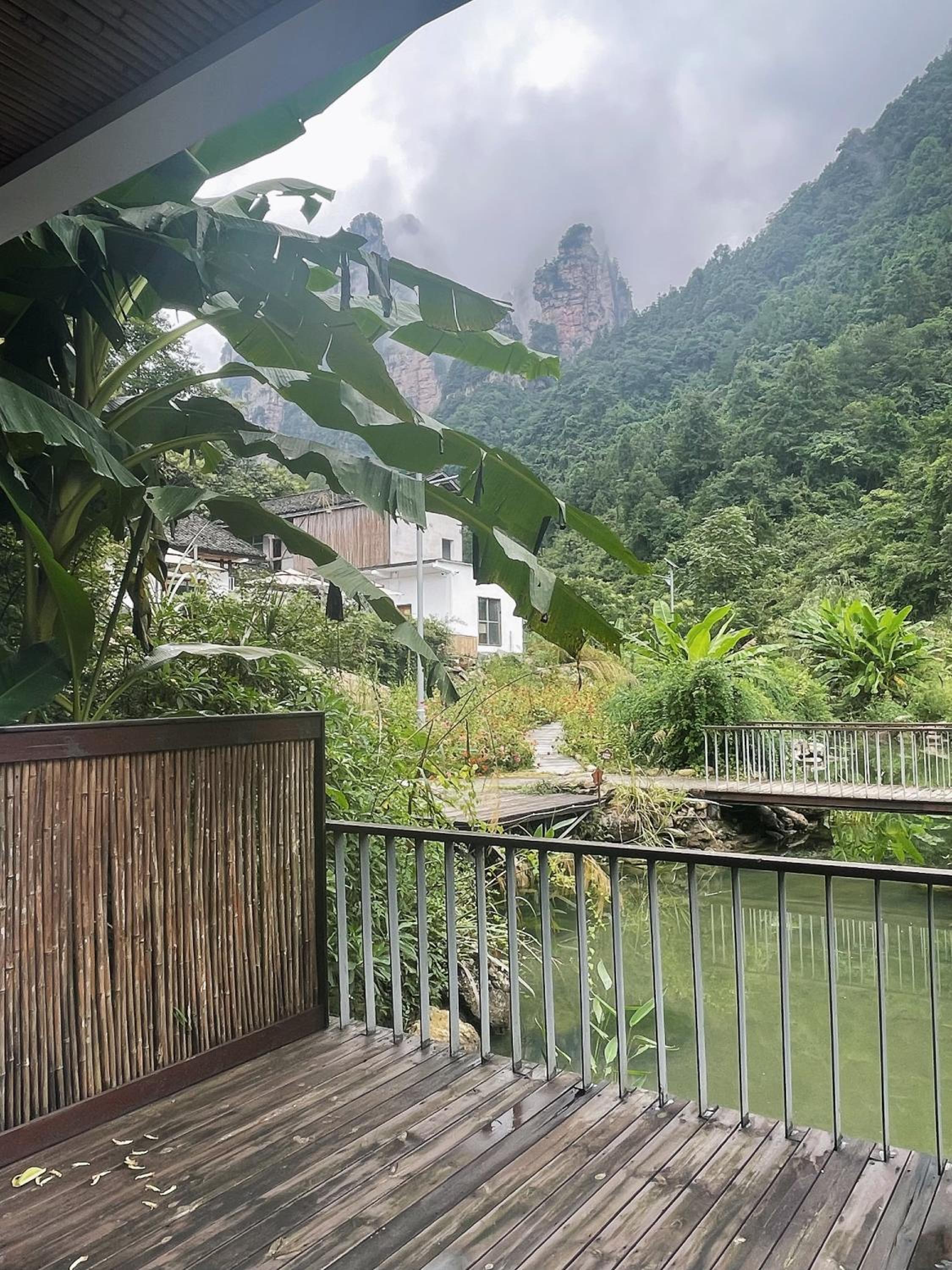 JianWai-Canyon Resort
