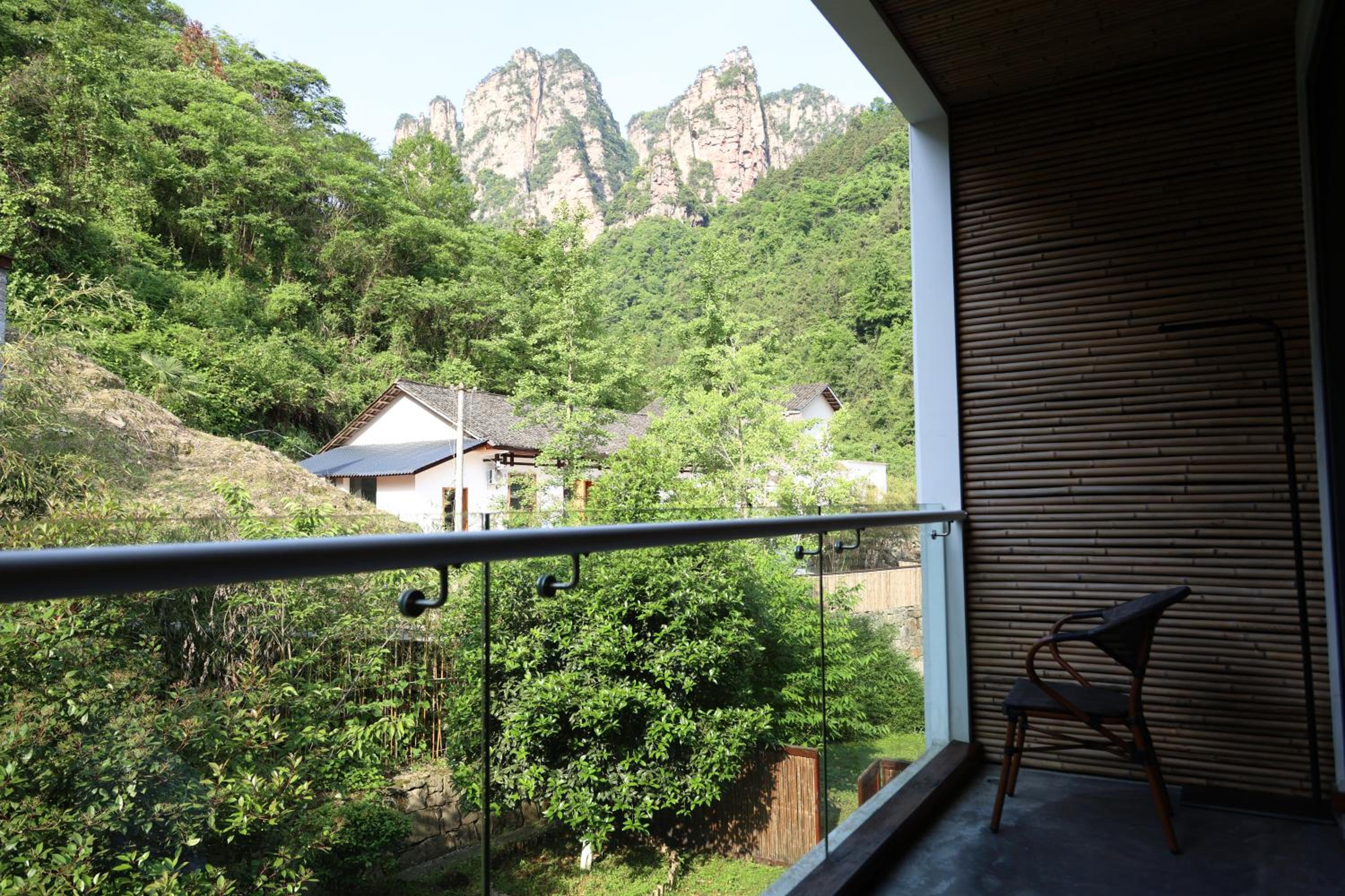 JianWai-Canyon Resort